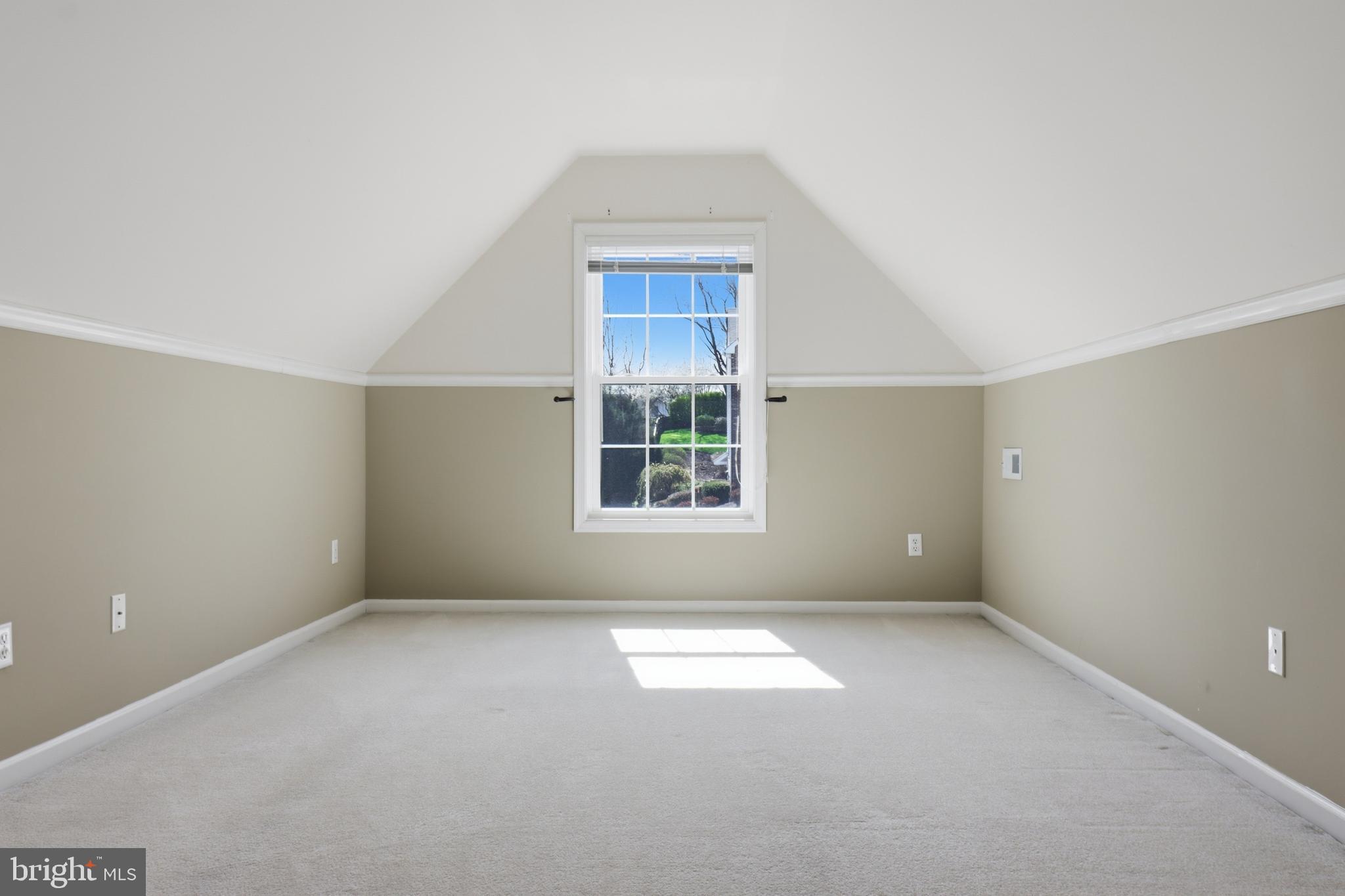 HUNTERS RIDGE - Residential