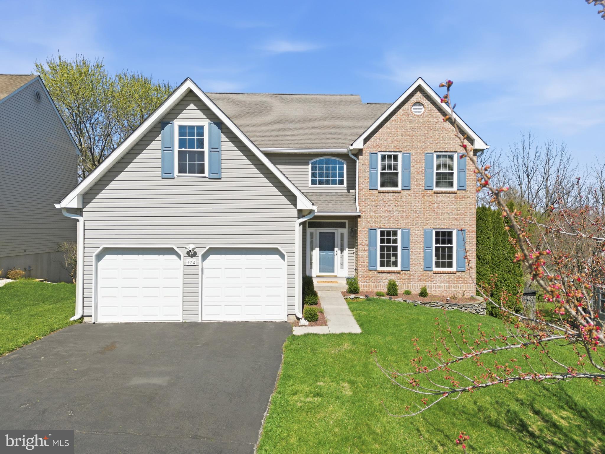 HUNTERS RIDGE - Residential