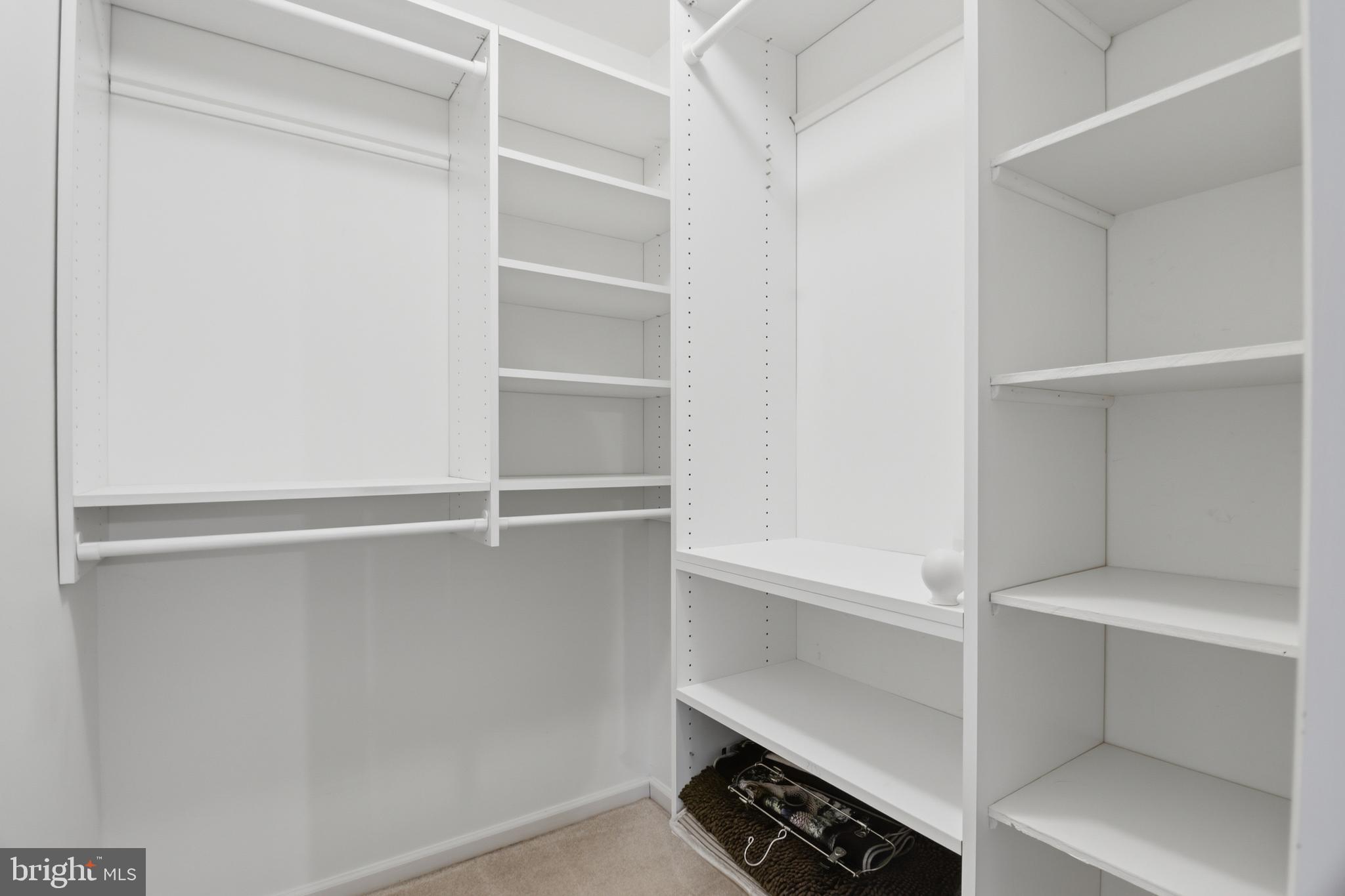 HUNTERS RIDGE - Residential