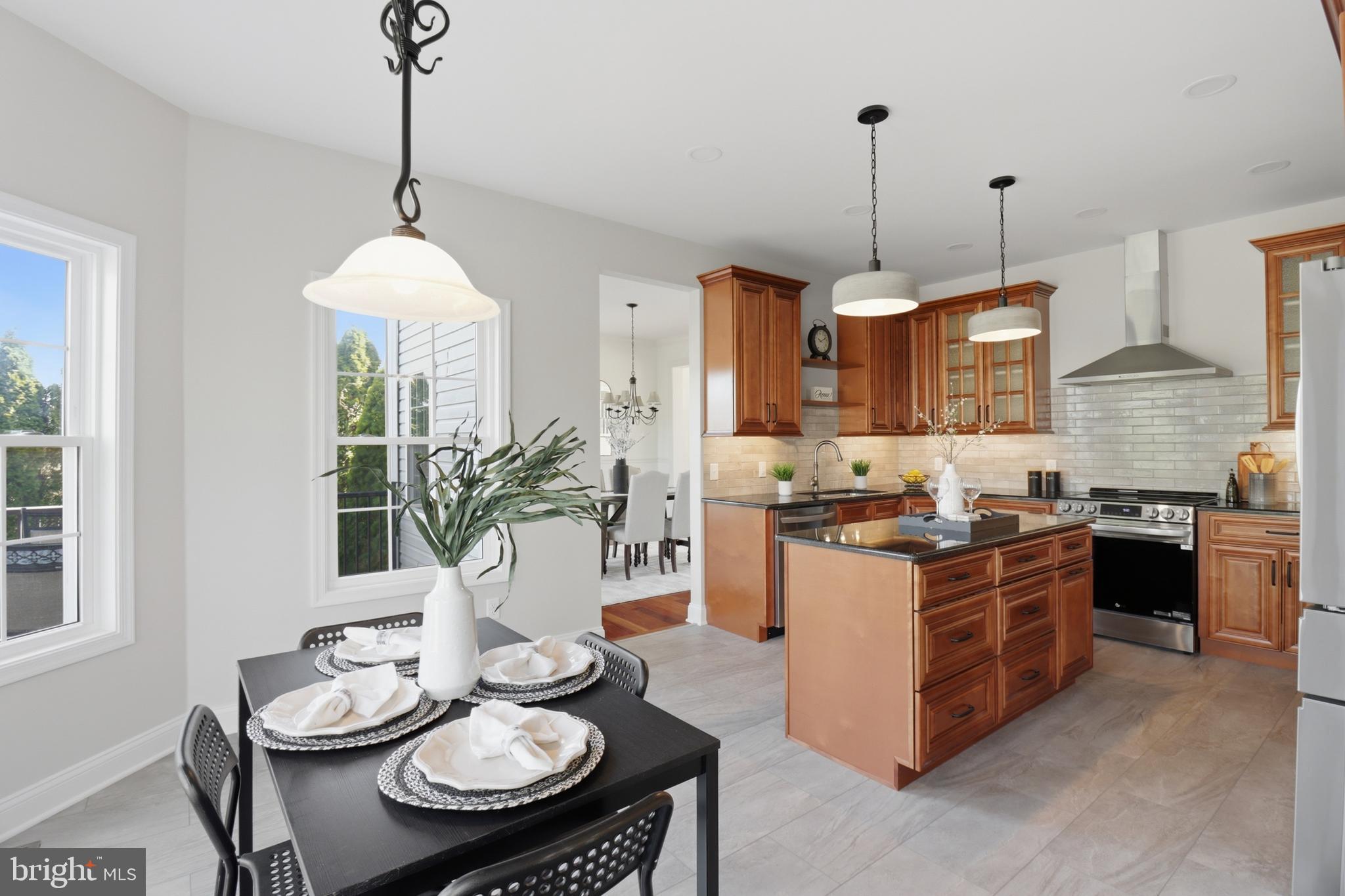 HUNTERS RIDGE - Residential