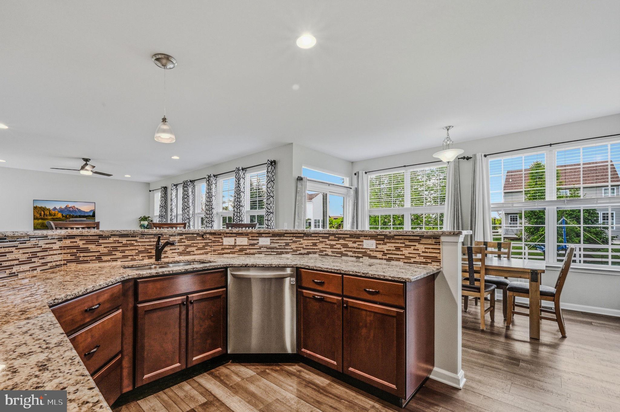 VILLAGE OF BAYBERRY - Residential