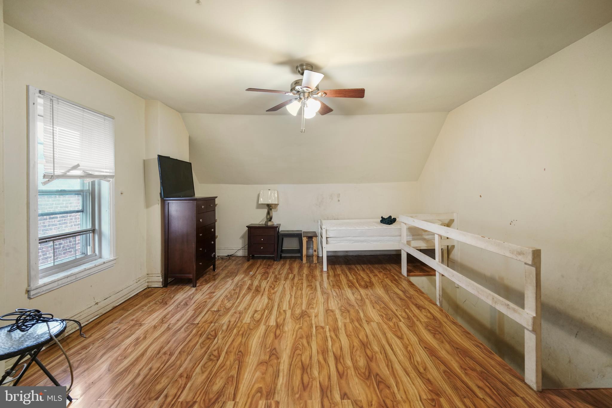 TACONY - Residential