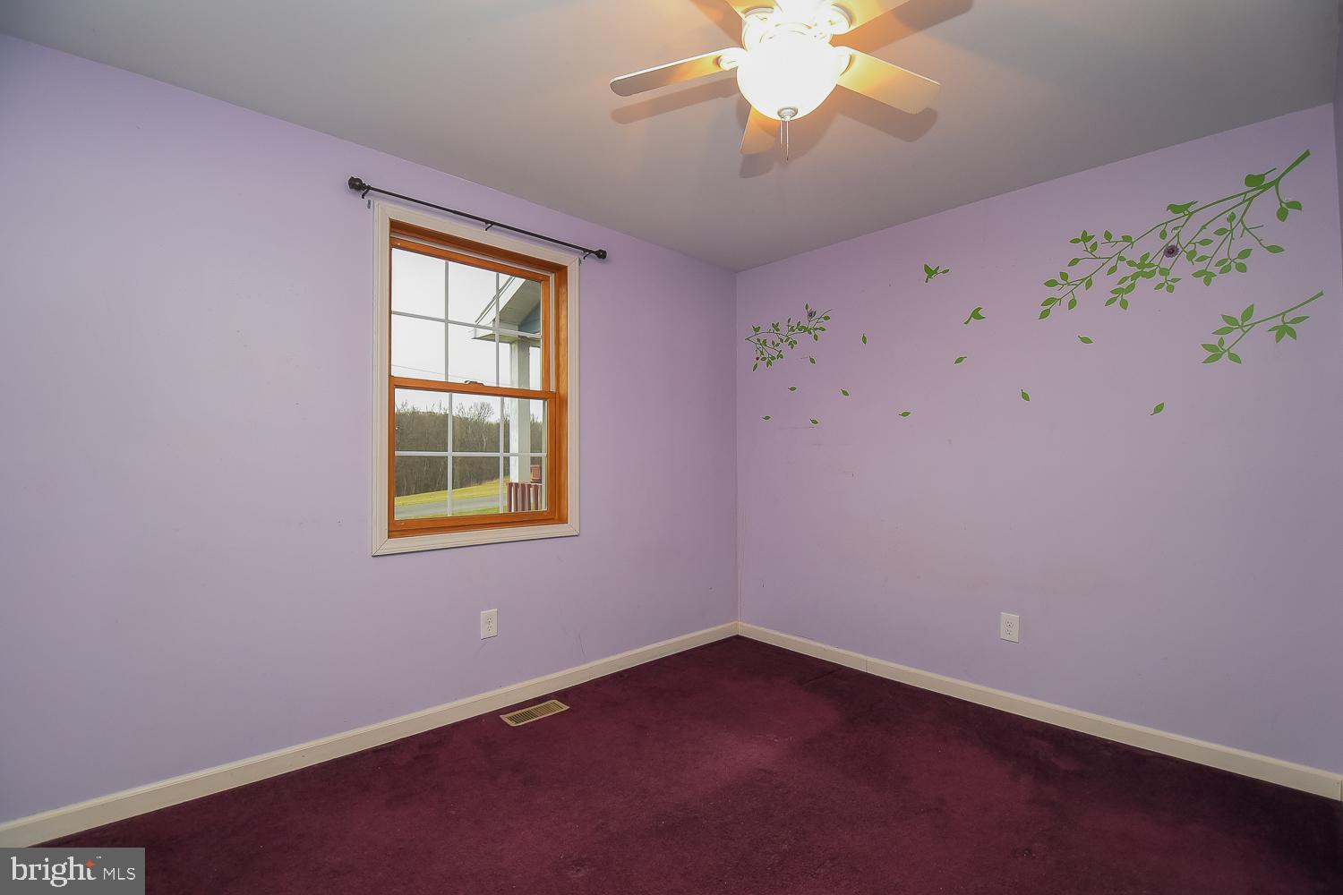 COMMUNITY KNOLLS - Residential