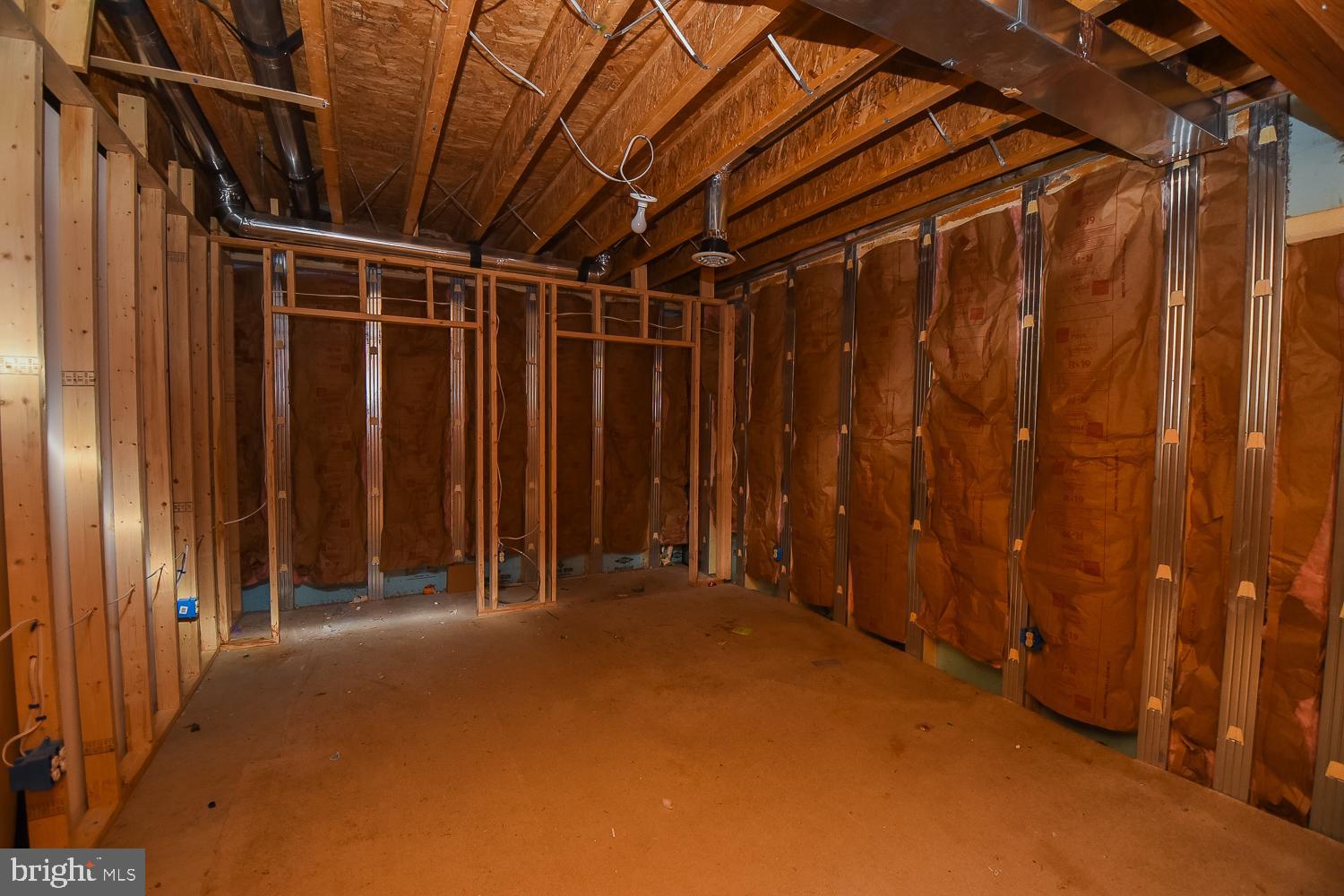 COMMUNITY KNOLLS - Residential