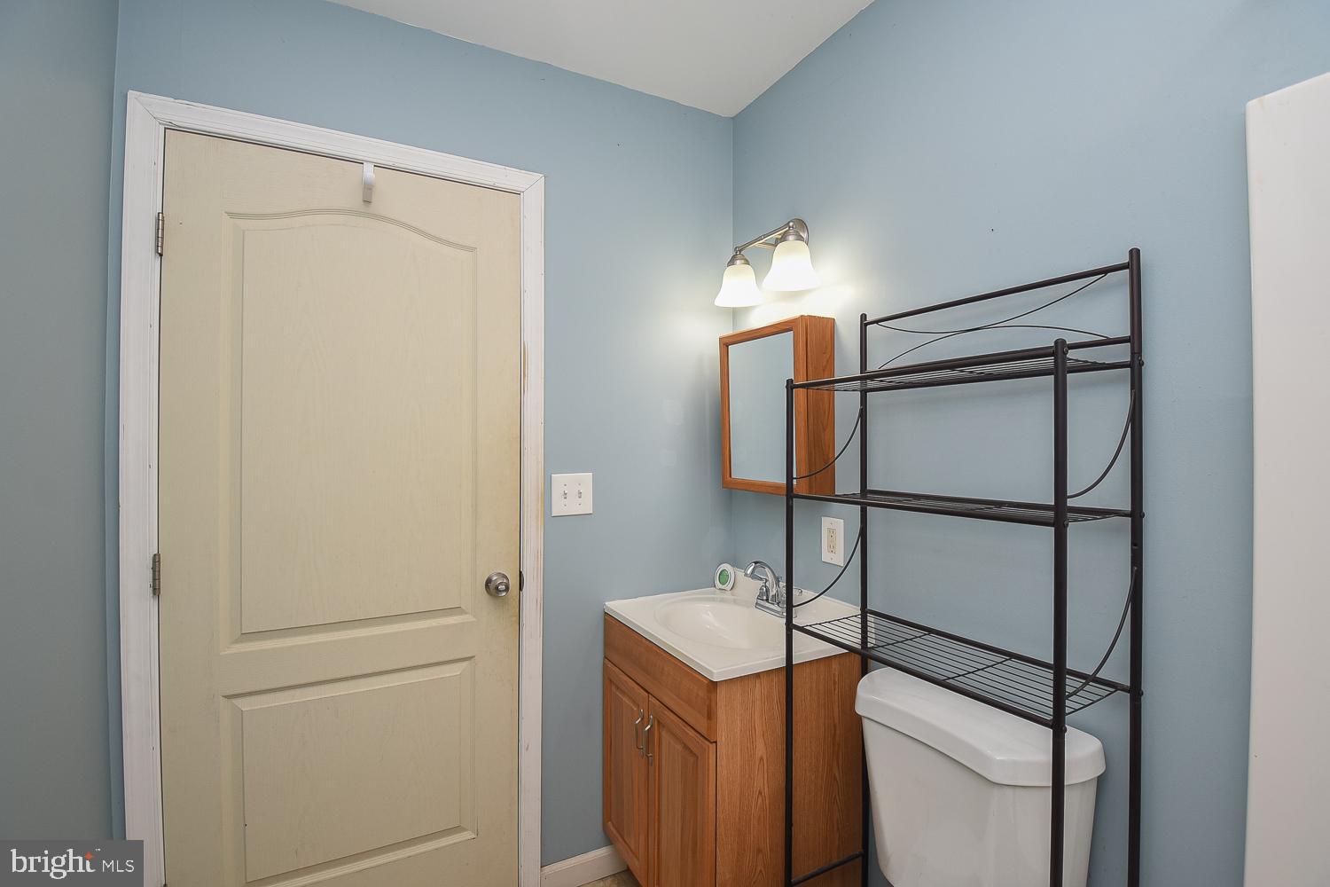 COMMUNITY KNOLLS - Residential