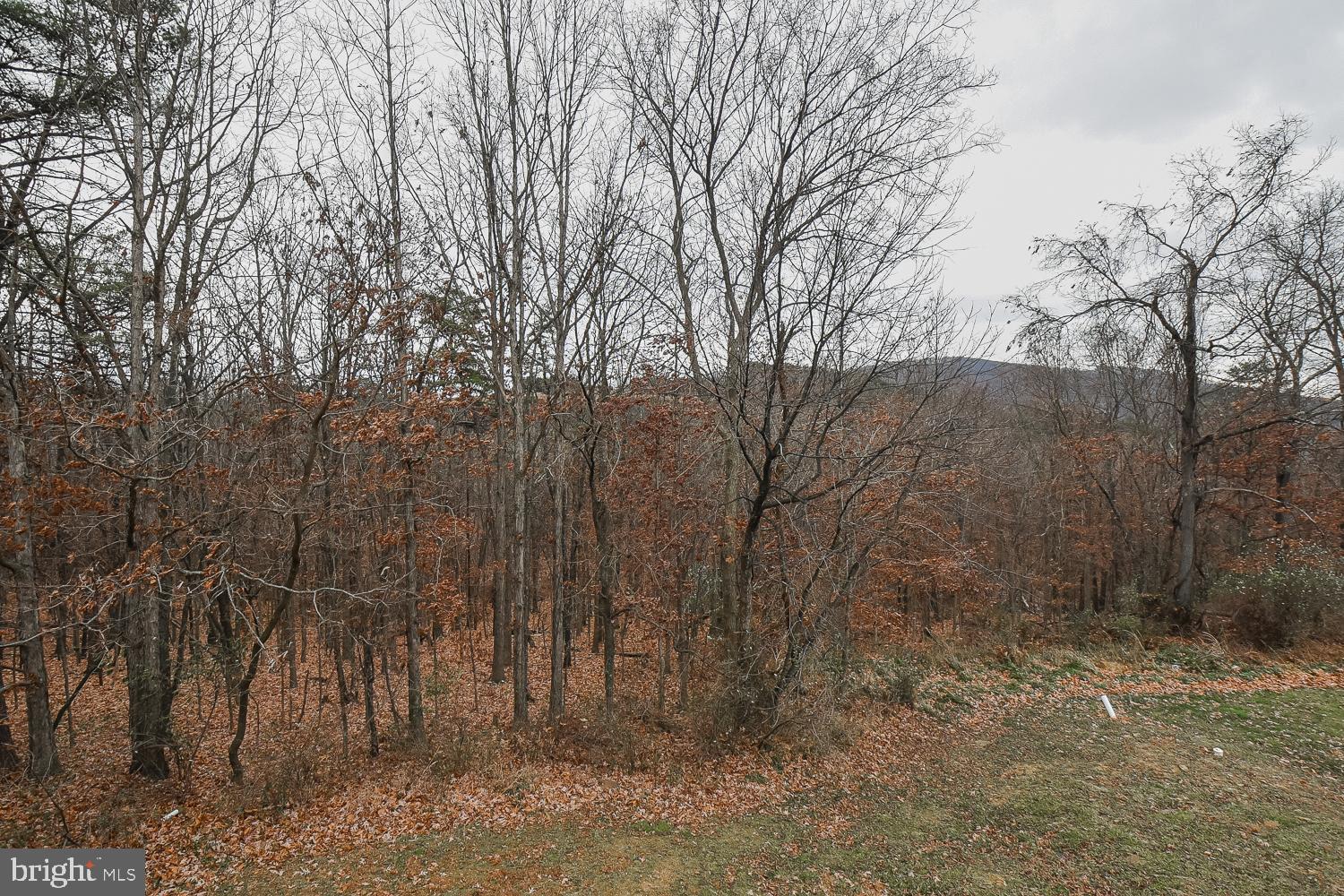 COMMUNITY KNOLLS - Residential