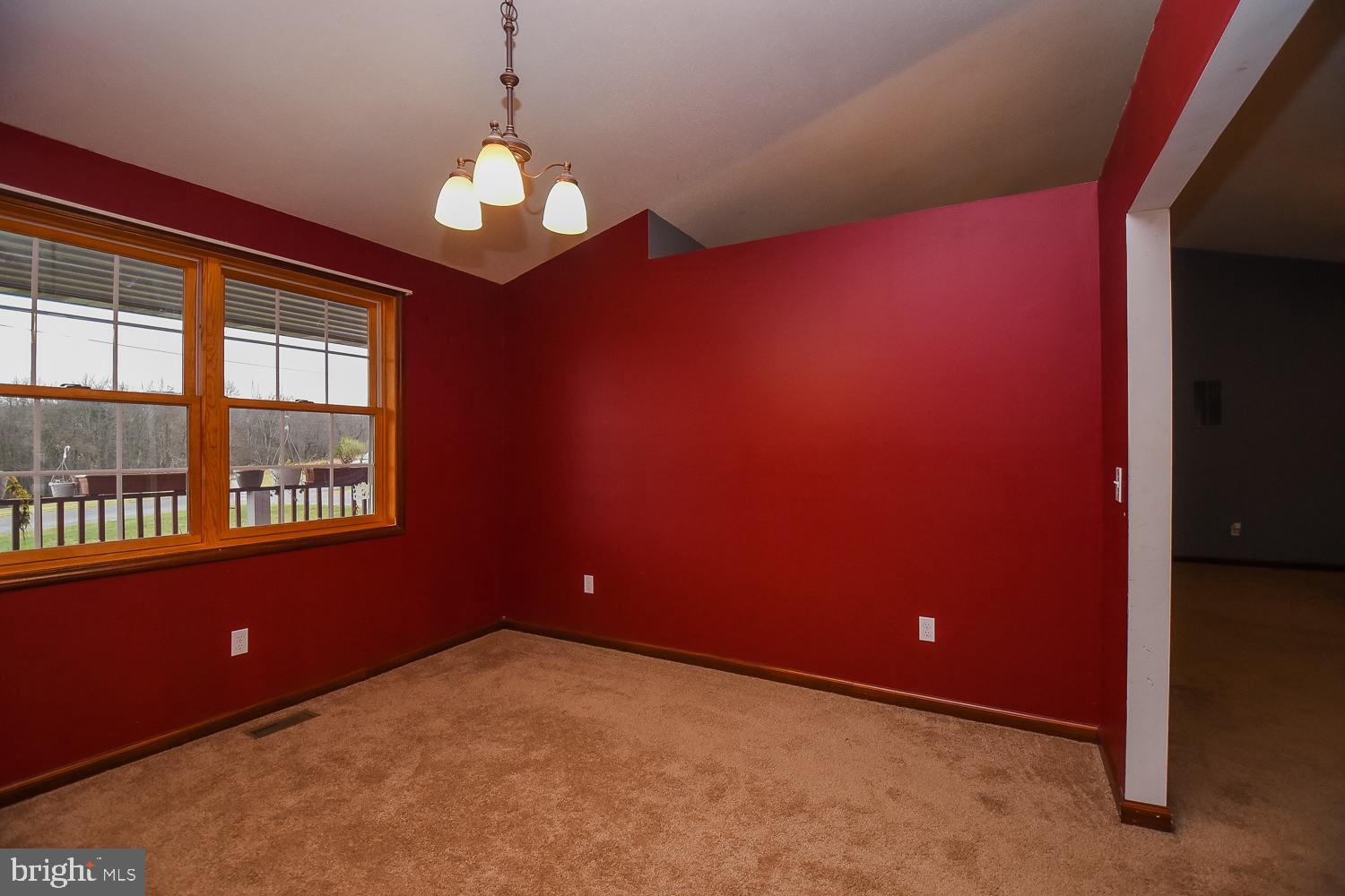 COMMUNITY KNOLLS - Residential