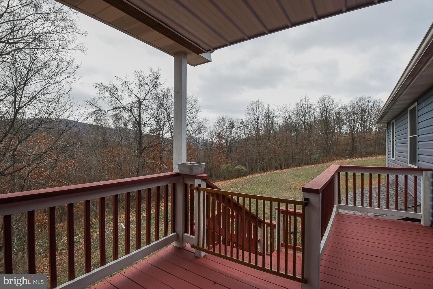 COMMUNITY KNOLLS - Residential