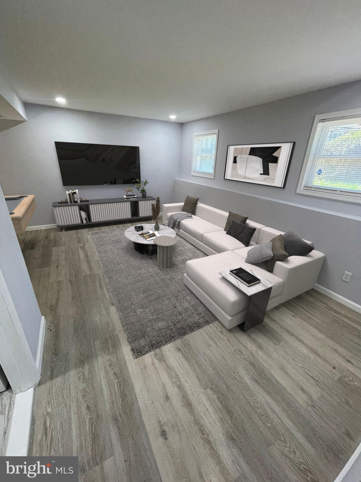 CLINTON WOODS - Residential