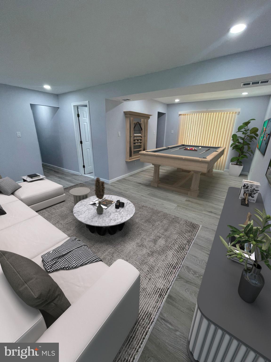 CLINTON WOODS - Residential