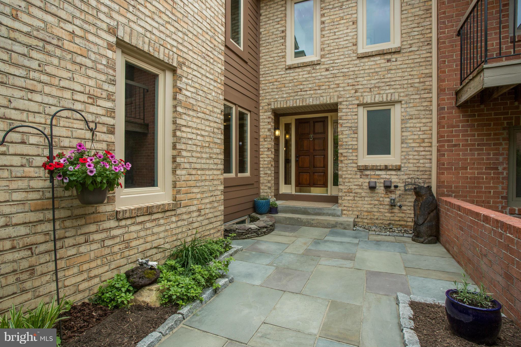 FAWSETT FARMS MANOR - Residential