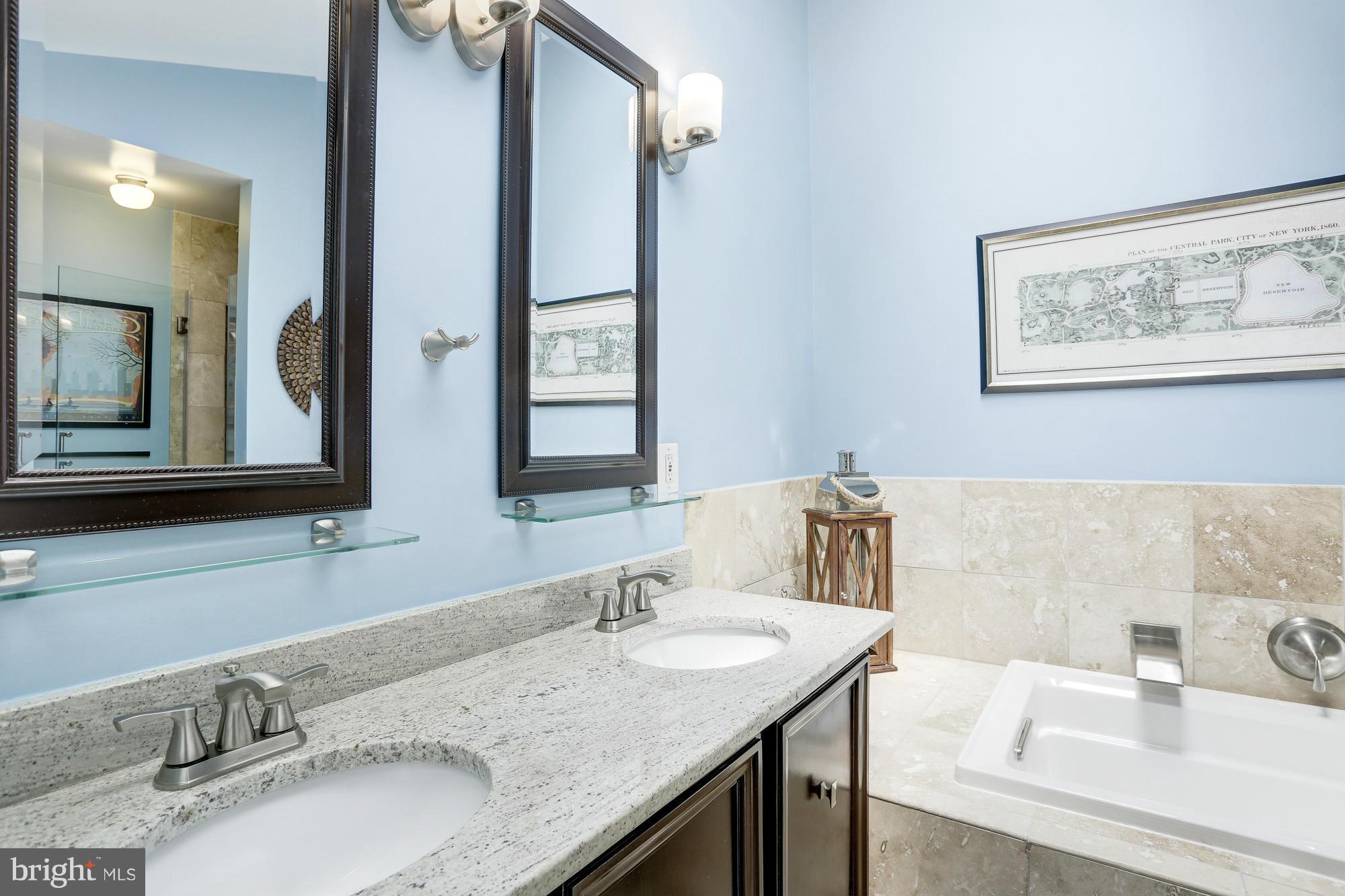 FAWSETT FARMS MANOR - Residential