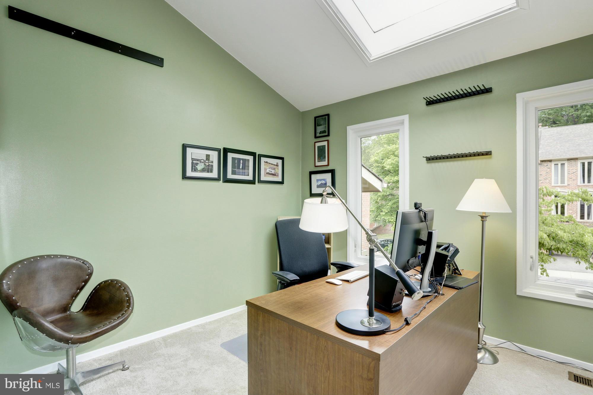 FAWSETT FARMS MANOR - Residential