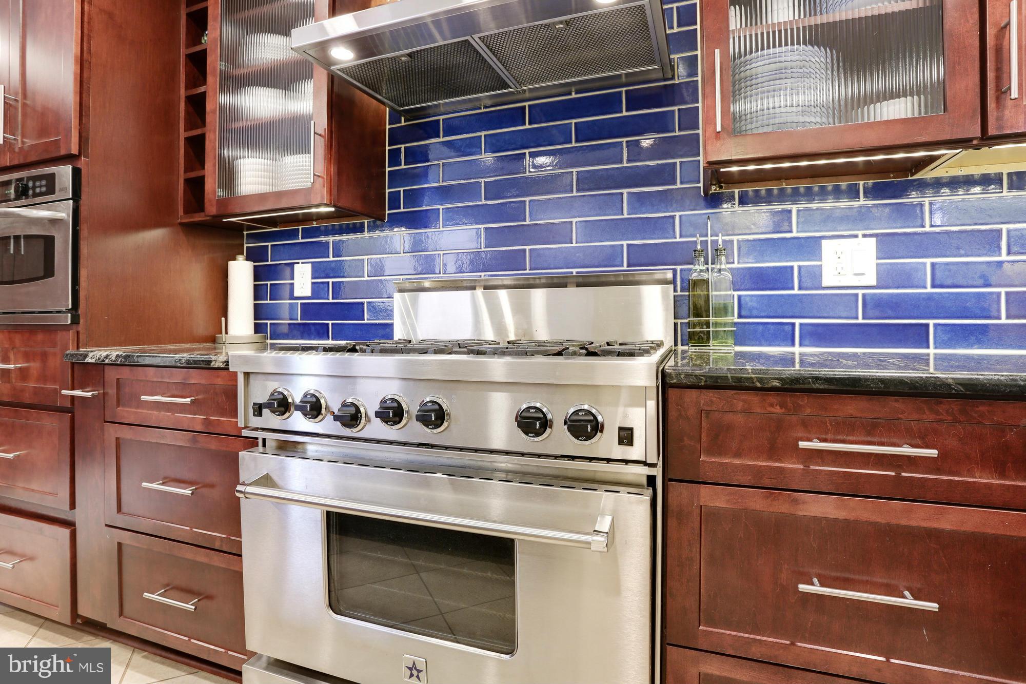 FAWSETT FARMS MANOR - Residential