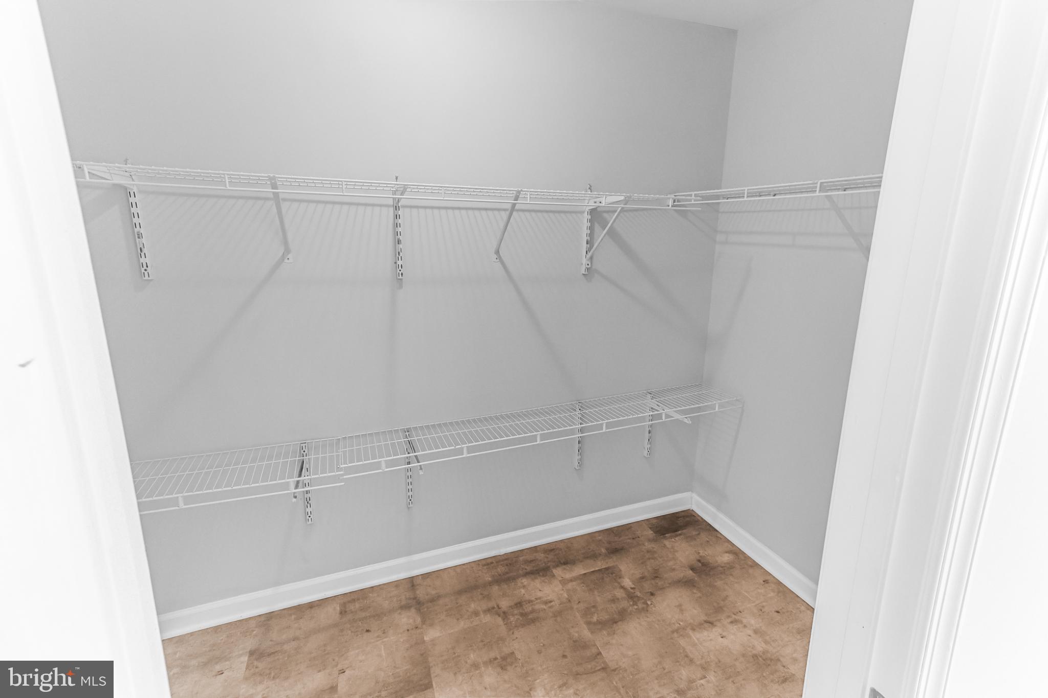 MANOR PARK - Residential