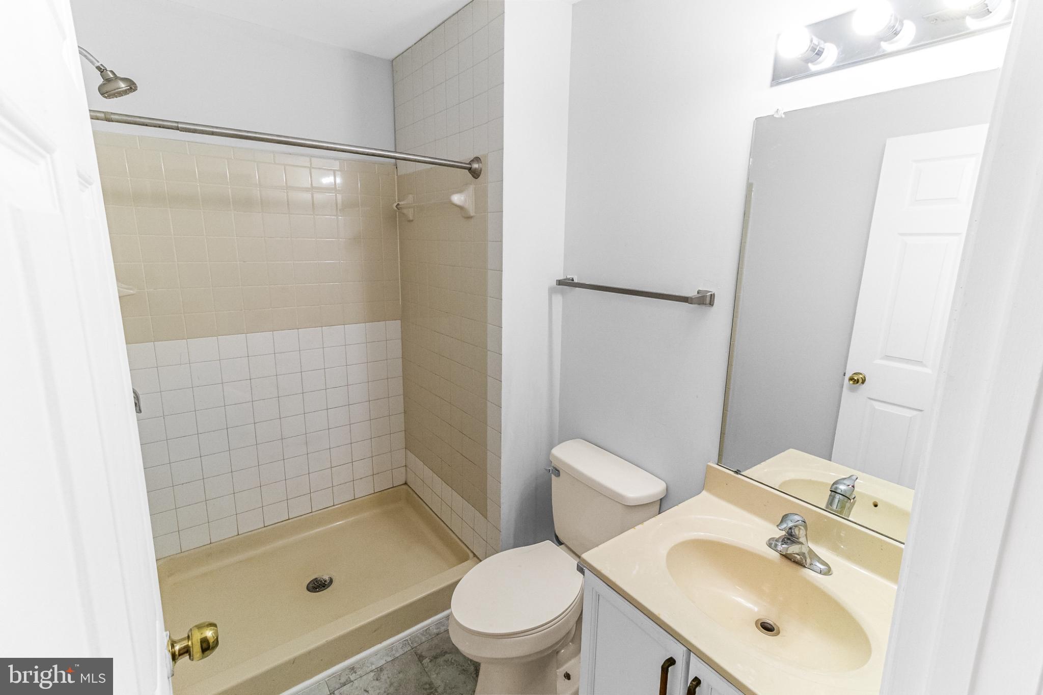 MANOR PARK - Residential