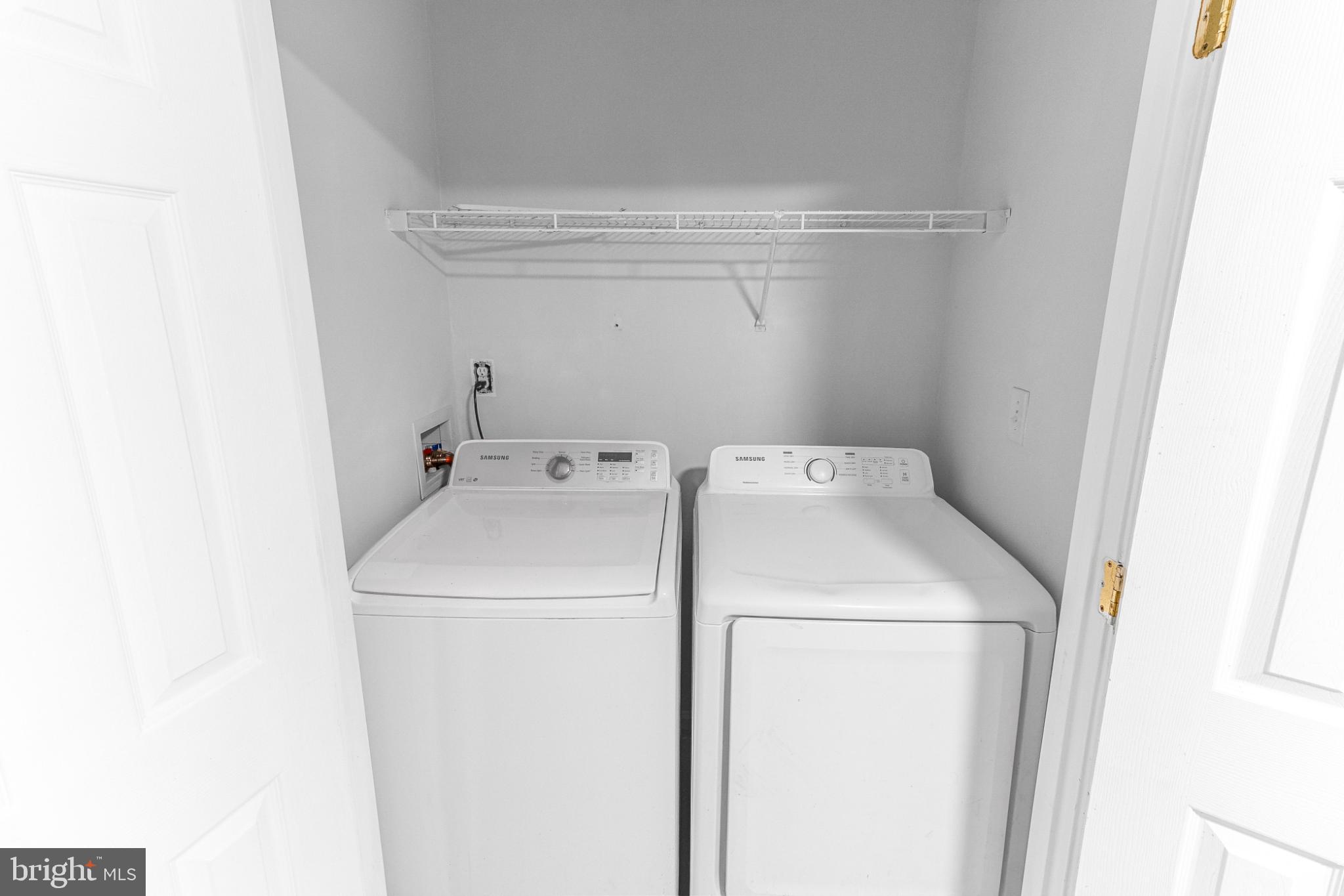 MANOR PARK - Residential