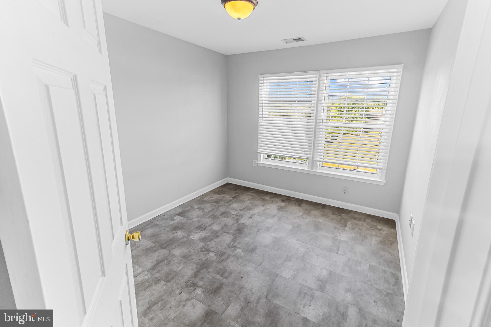 MANOR PARK - Residential