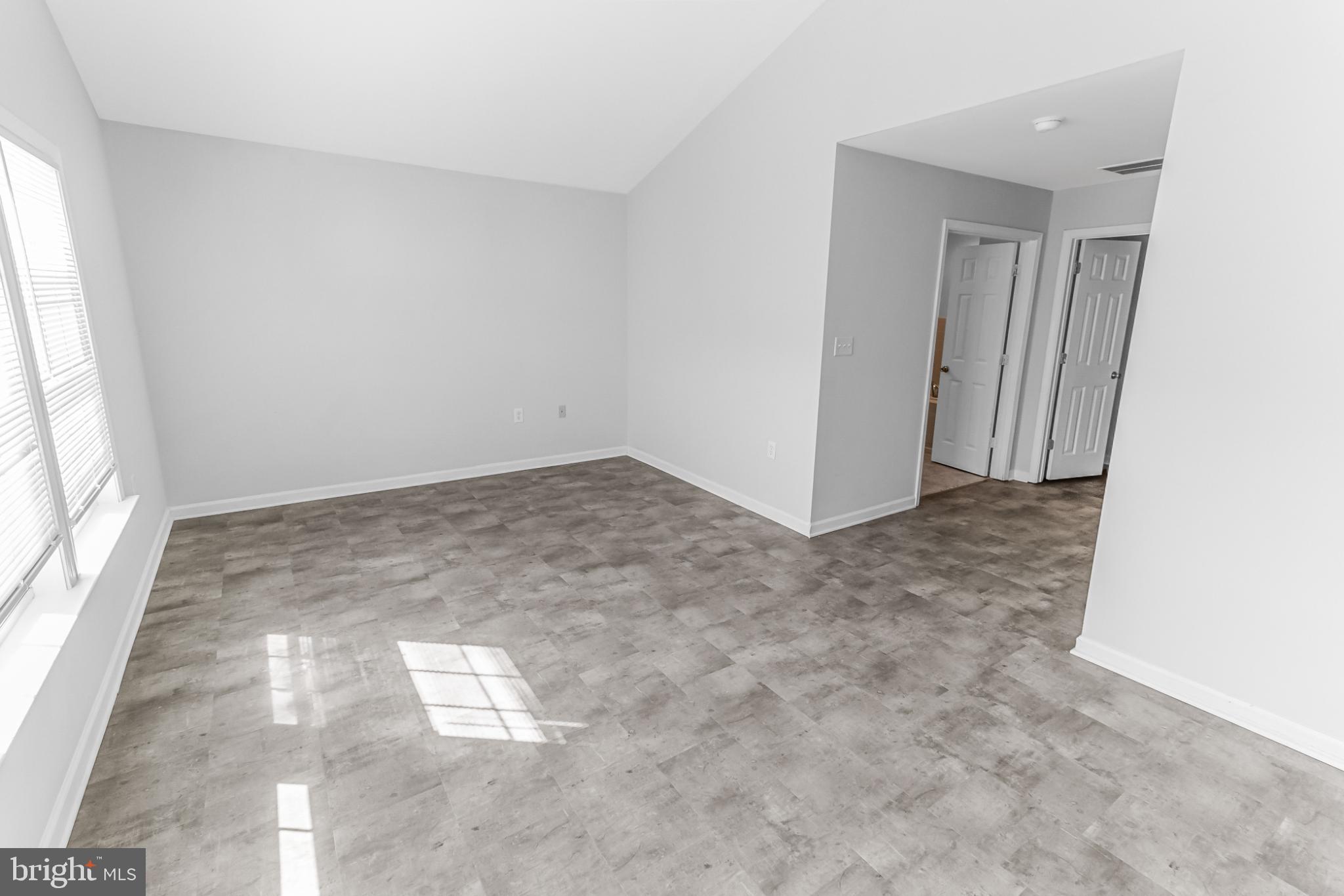 MANOR PARK - Residential