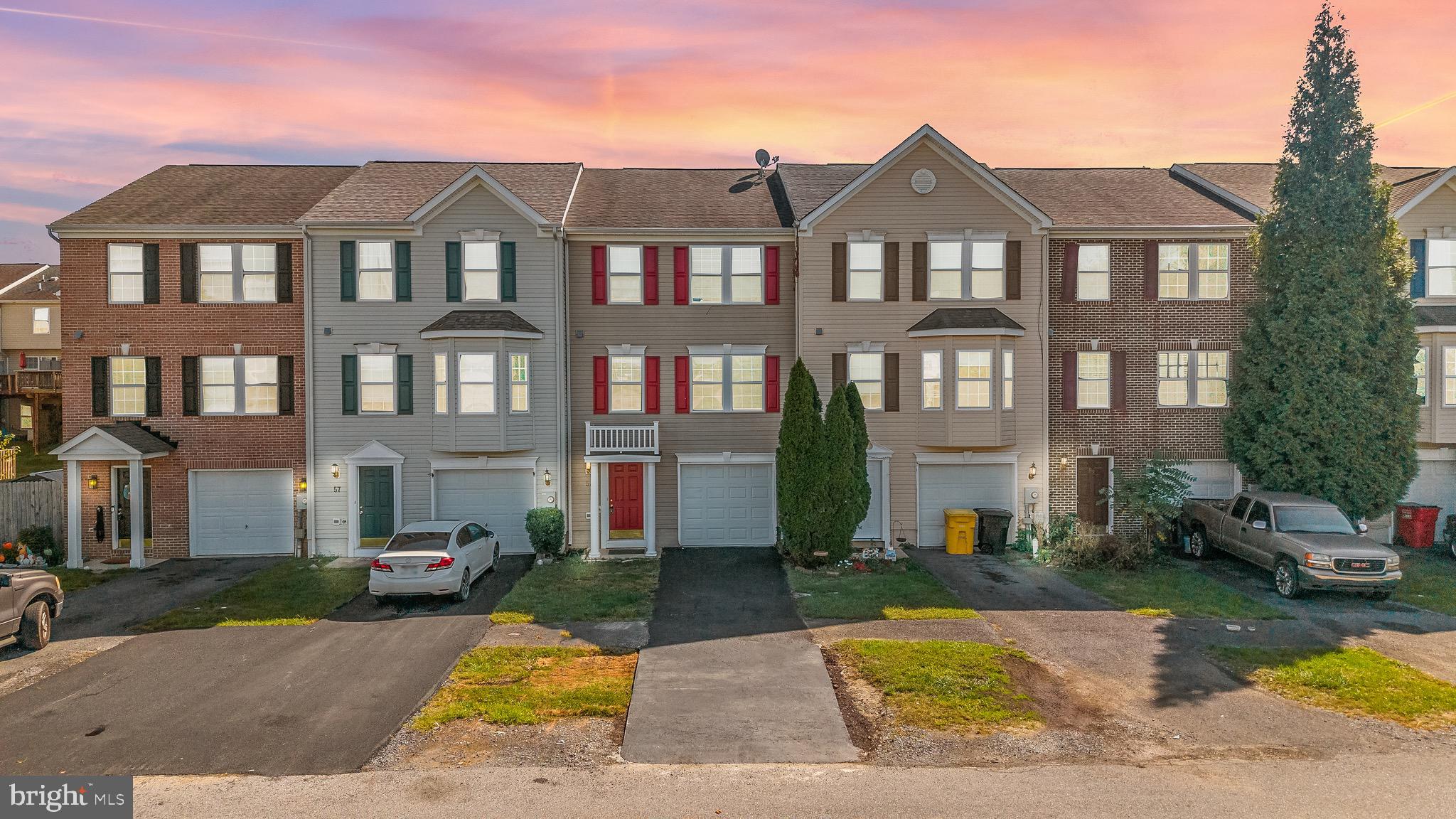 MANOR PARK - Residential