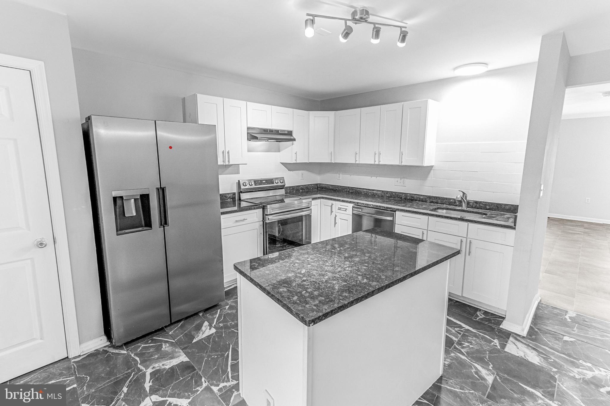 MANOR PARK - Residential