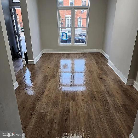 BROADWAY EAST - Residential