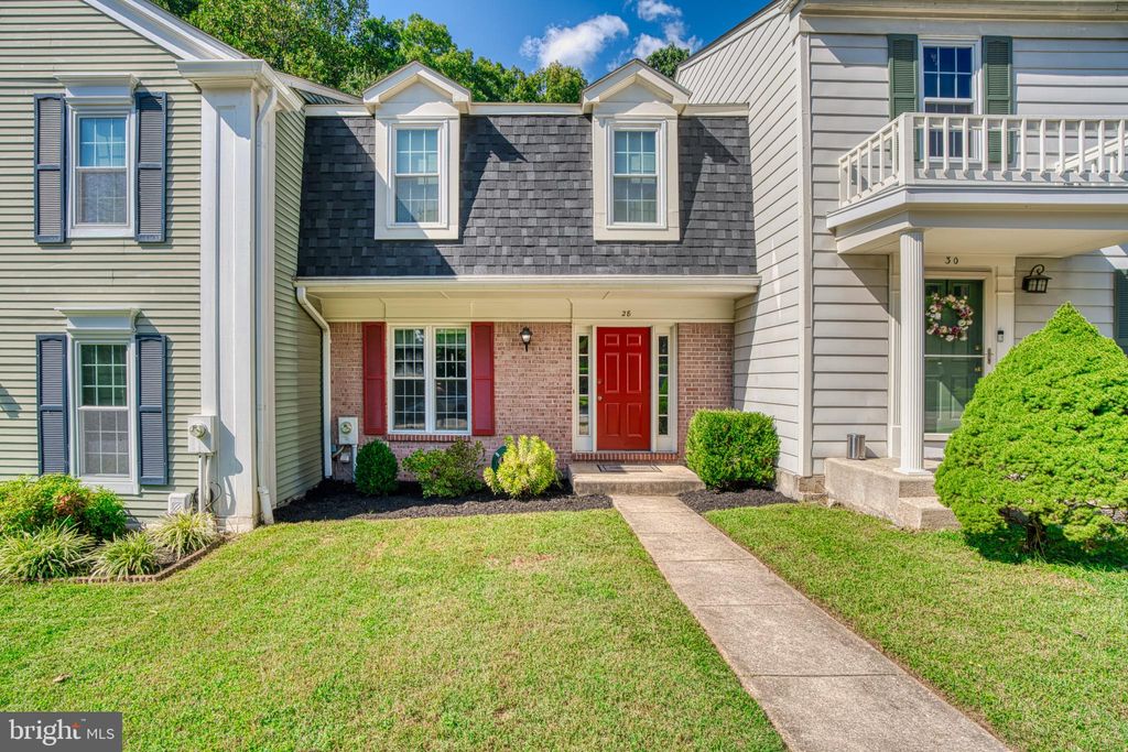 Photo of 28 Abbey Bridge Court, LUTHERVILLE TIMONIUM, MD 21093 (MLS # MDBC2141562)