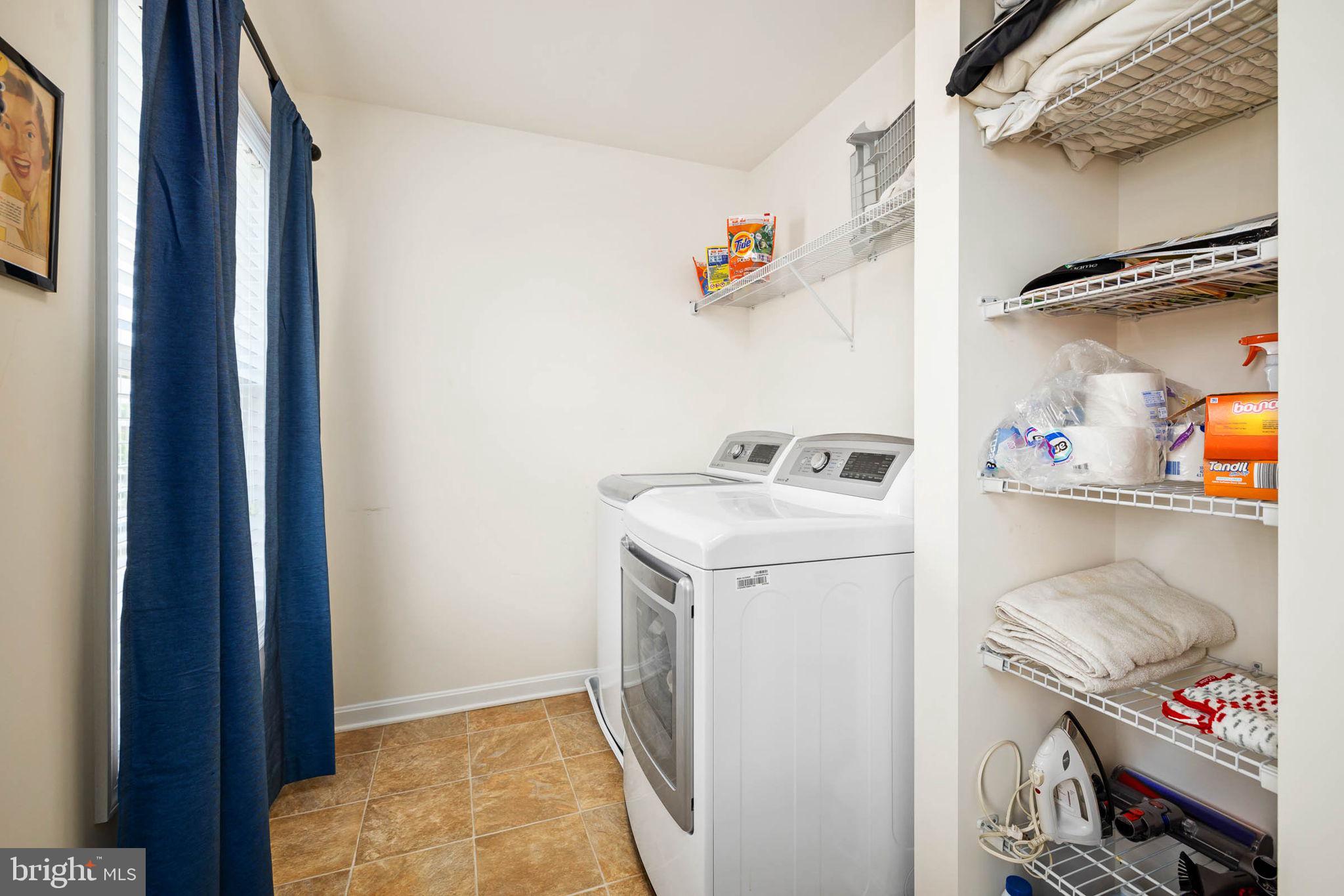 LADYSMITH VILLAGE - Residential