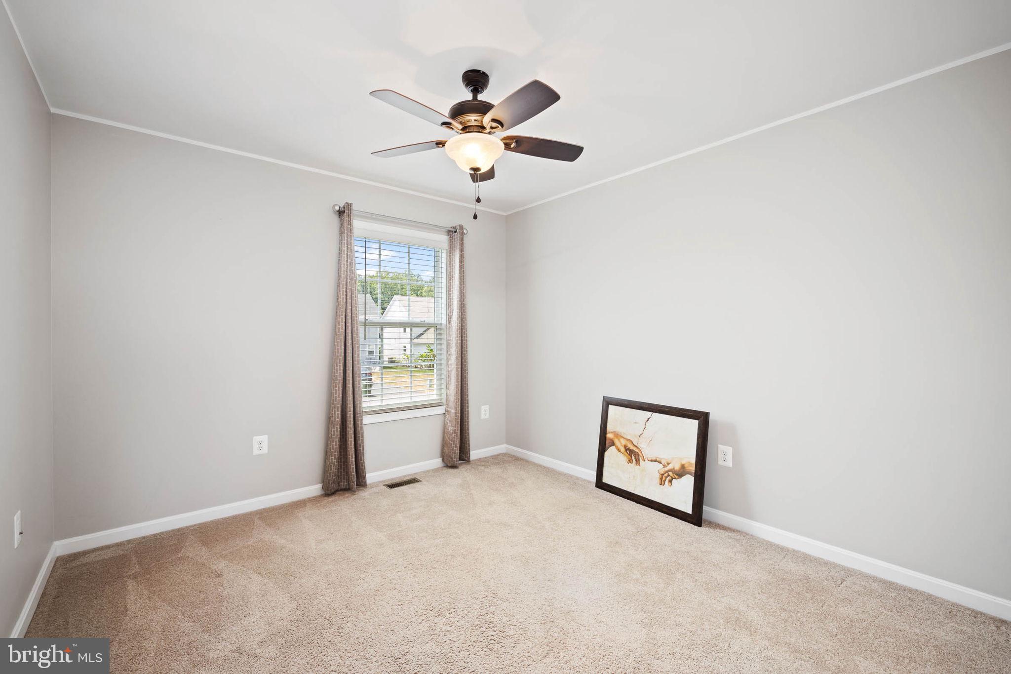 LADYSMITH VILLAGE - Residential