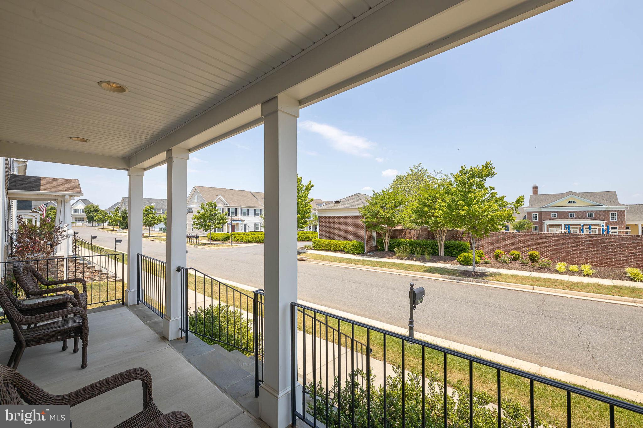 LADYSMITH VILLAGE - Residential