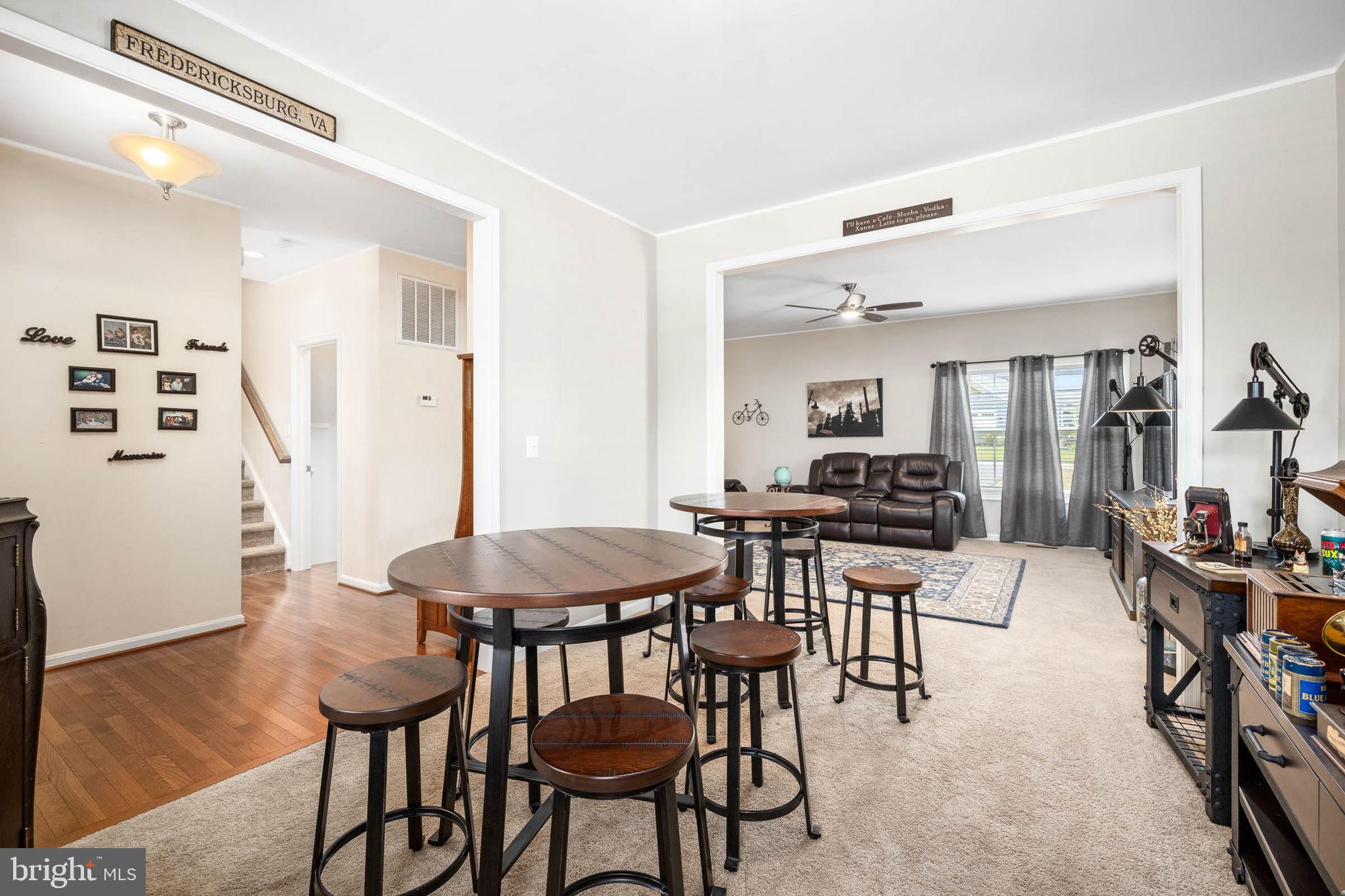 LADYSMITH VILLAGE - Residential