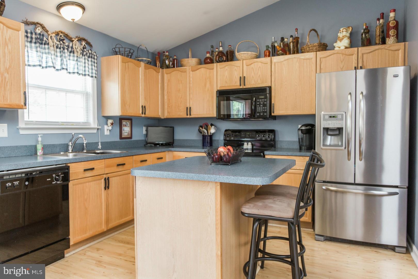 LAUREL RIDGE - Residential