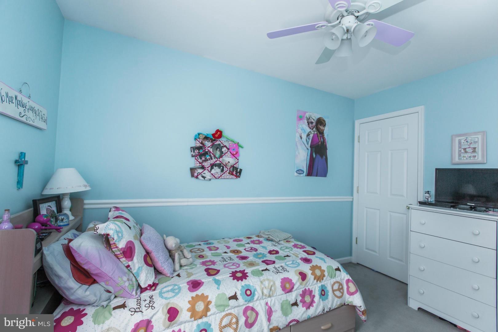 LAUREL RIDGE - Residential