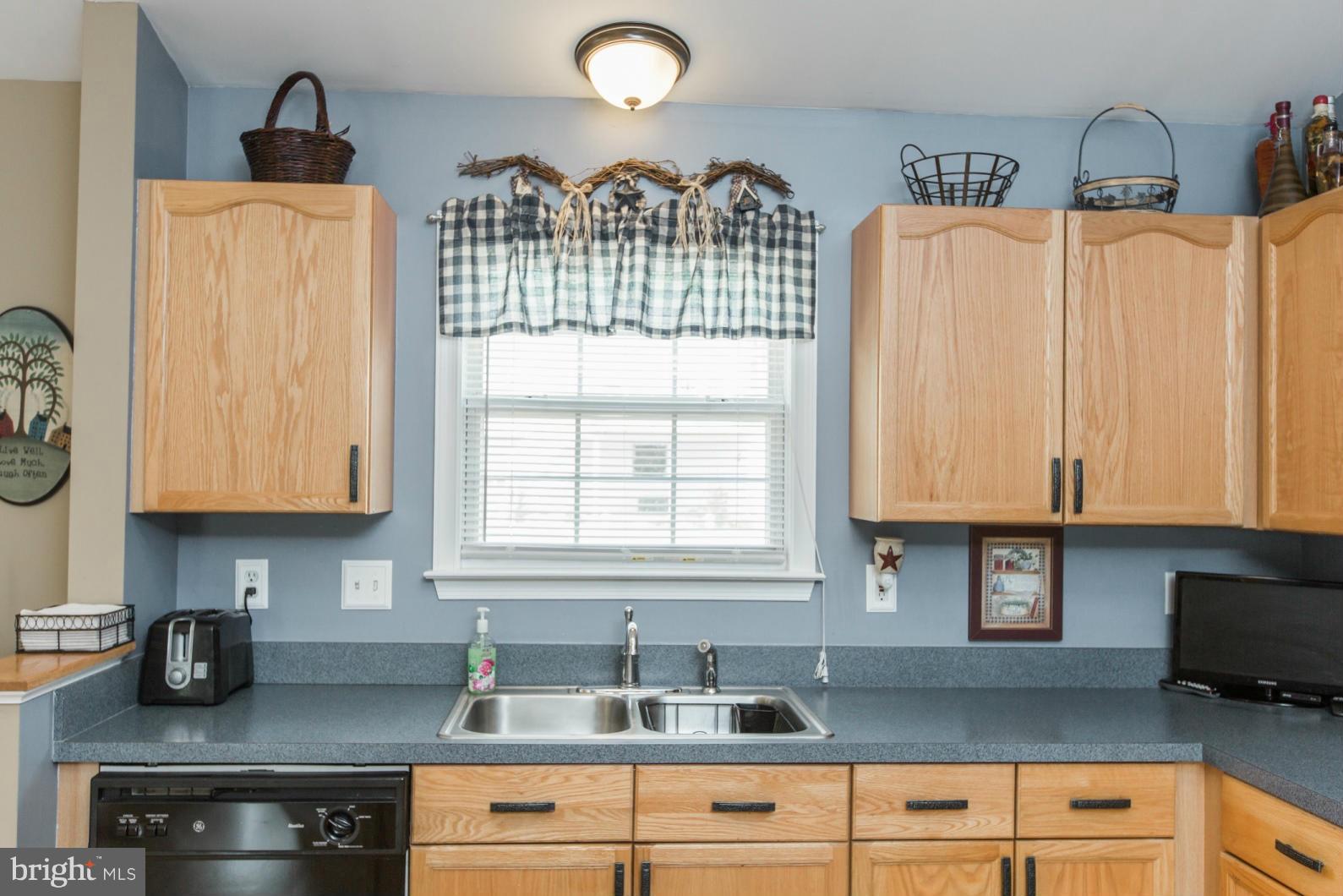 LAUREL RIDGE - Residential