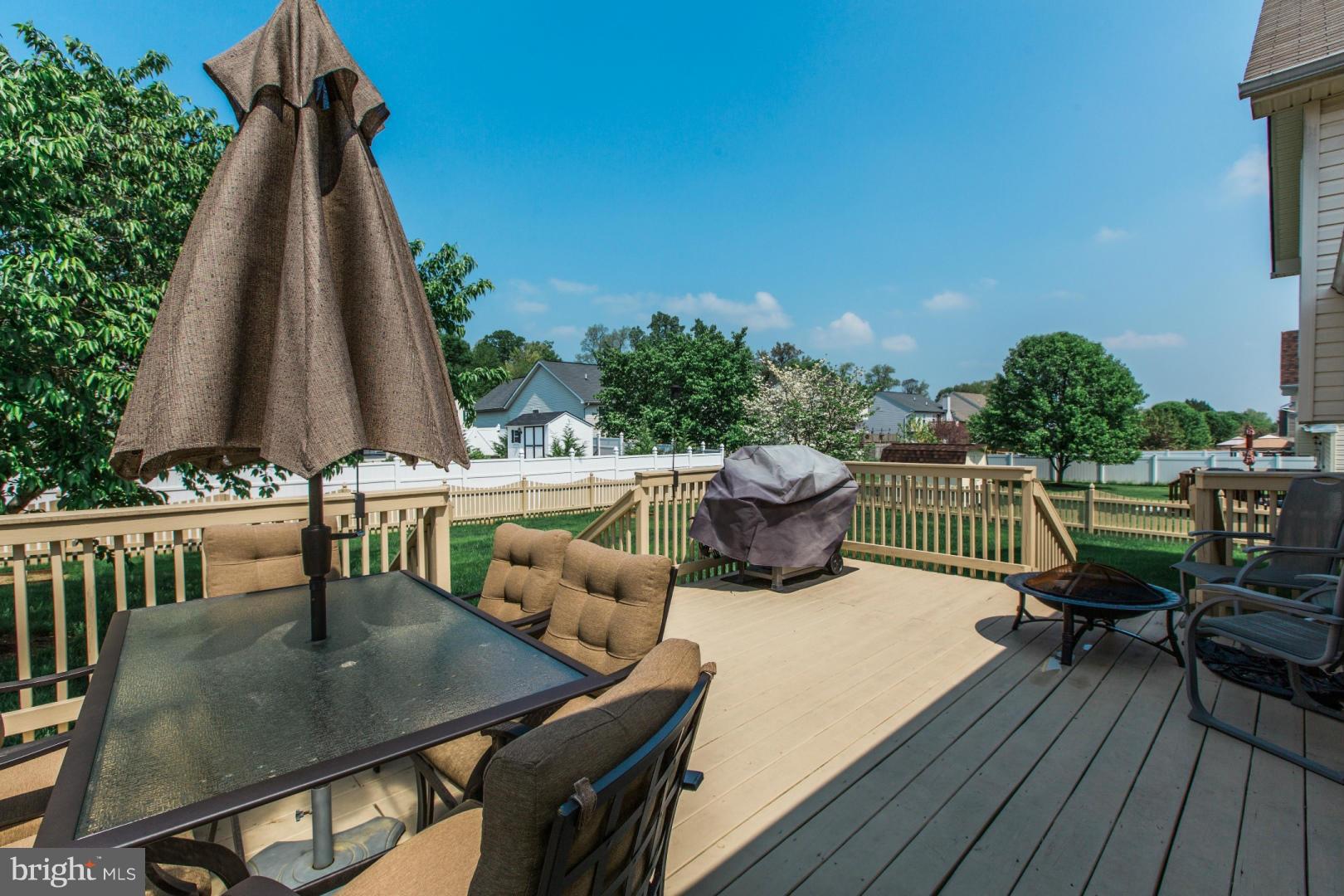 LAUREL RIDGE - Residential