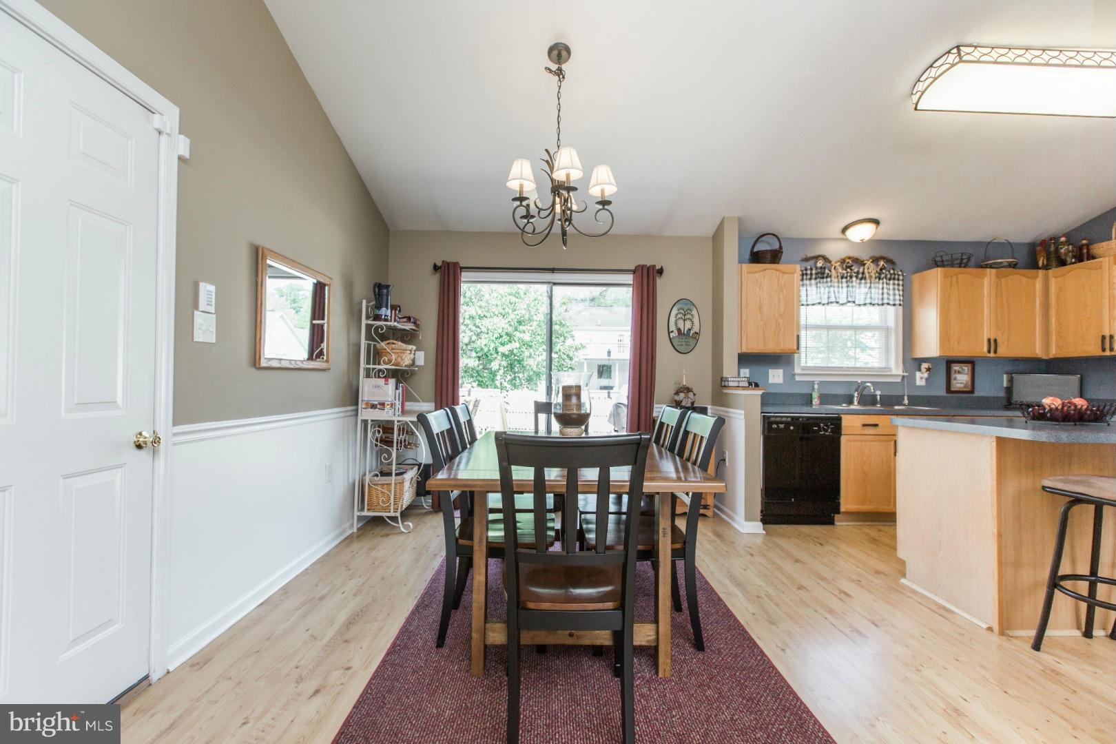 LAUREL RIDGE - Residential