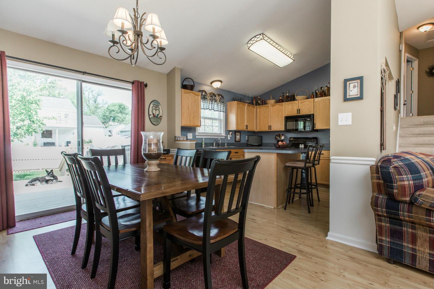 LAUREL RIDGE - Residential