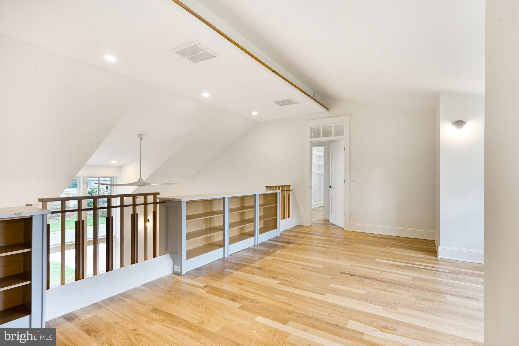 GEORGE WASHINGTON PARK - Residential