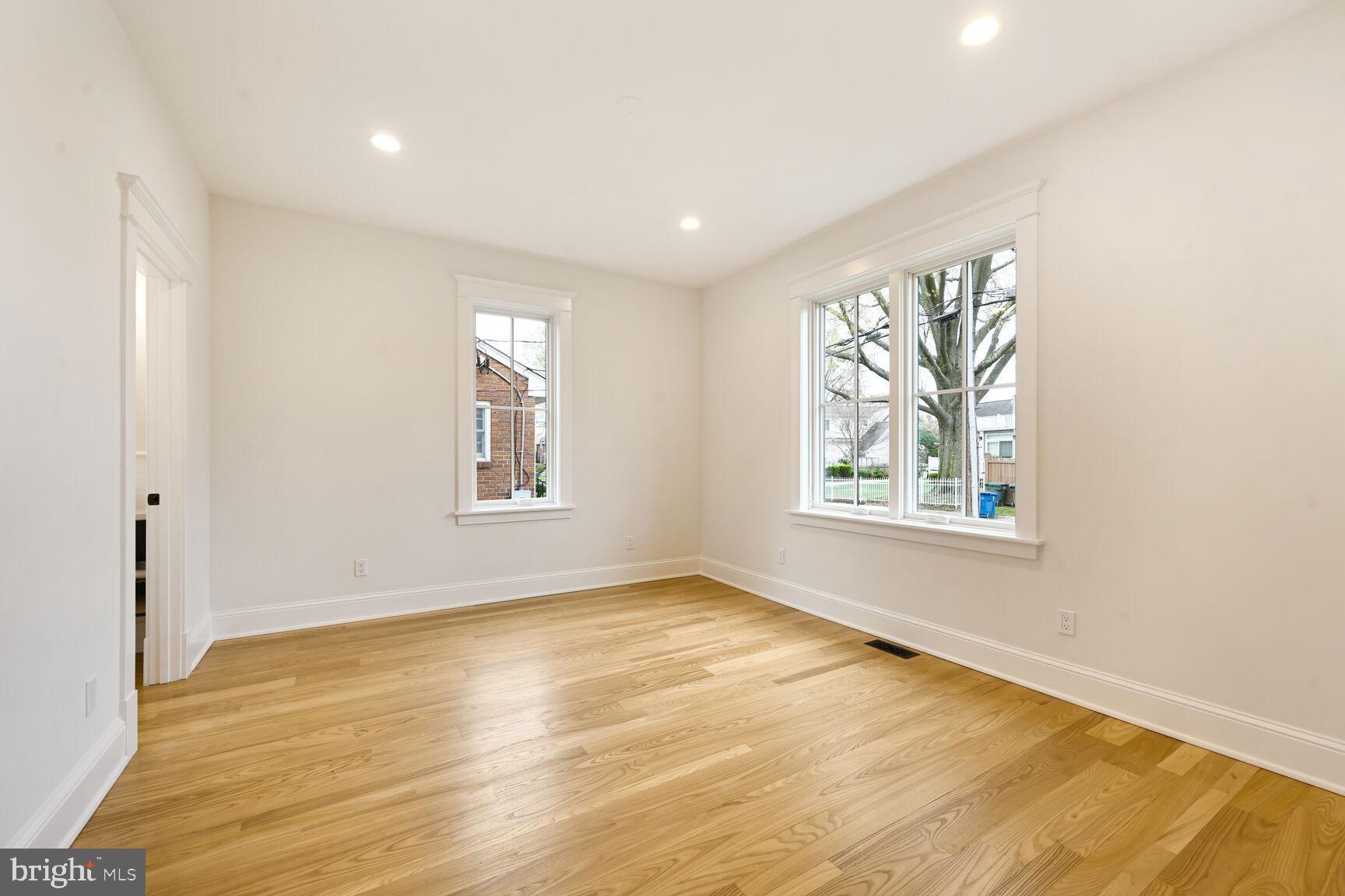 GEORGE WASHINGTON PARK - Residential