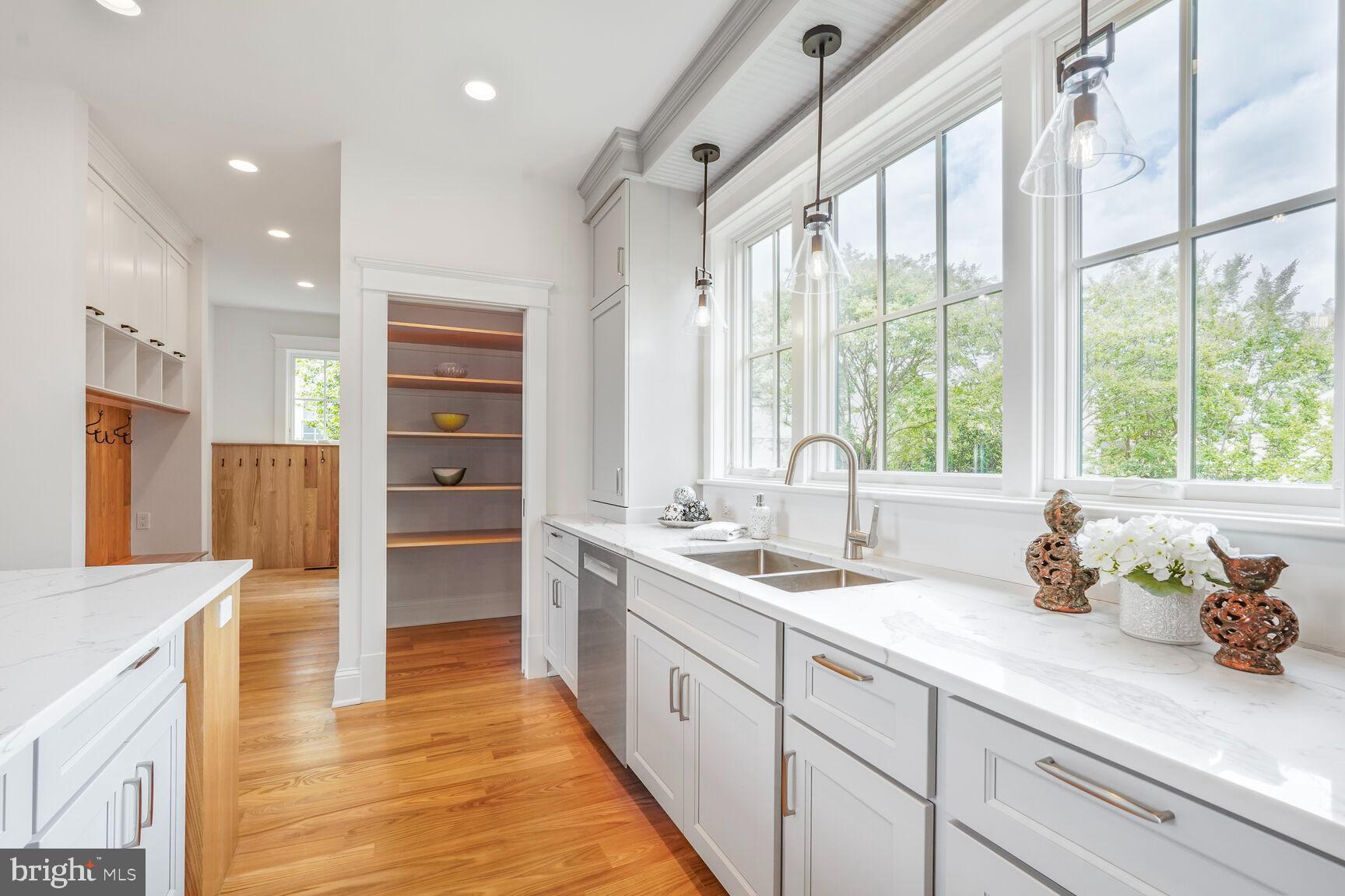 GEORGE WASHINGTON PARK - Residential