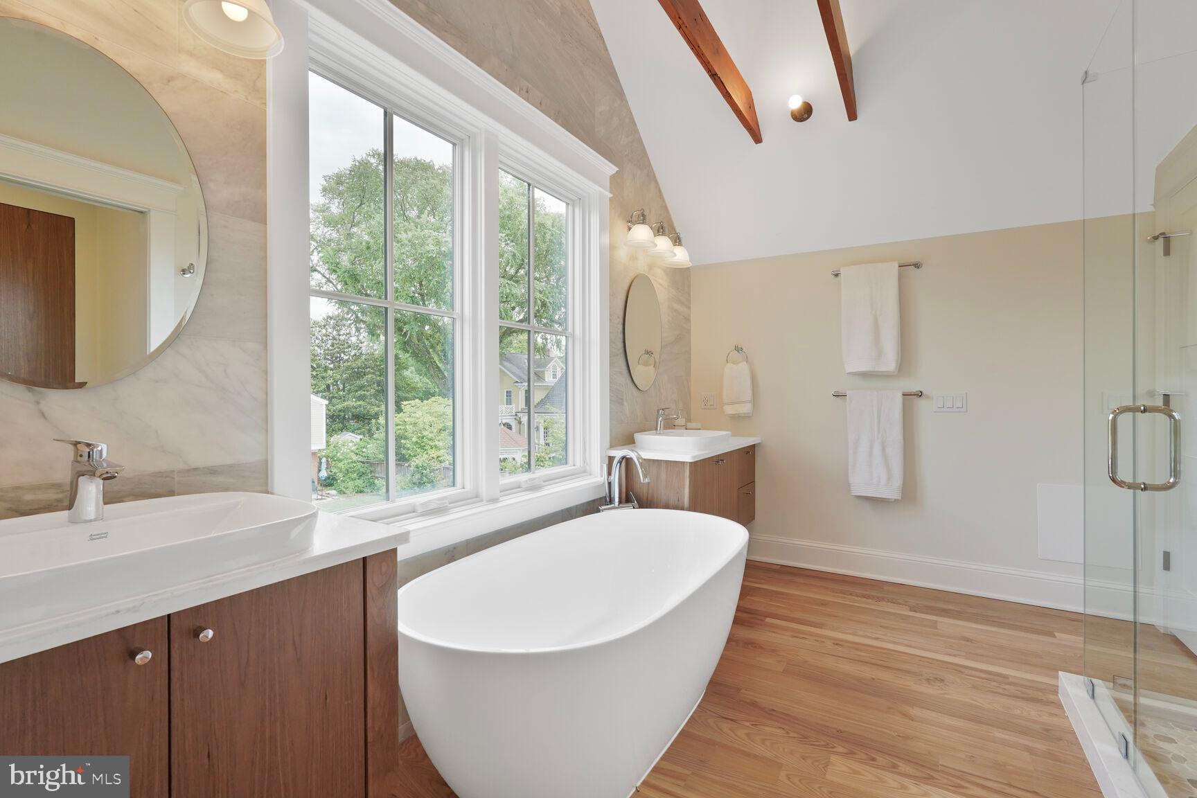 GEORGE WASHINGTON PARK - Residential