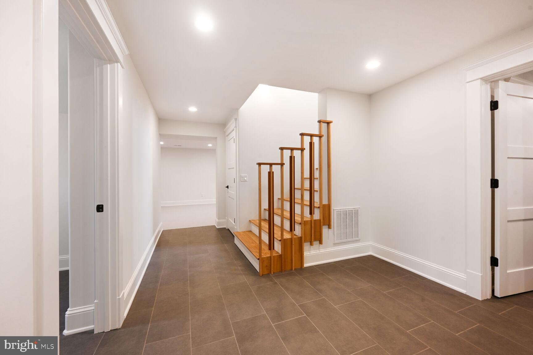 GEORGE WASHINGTON PARK - Residential