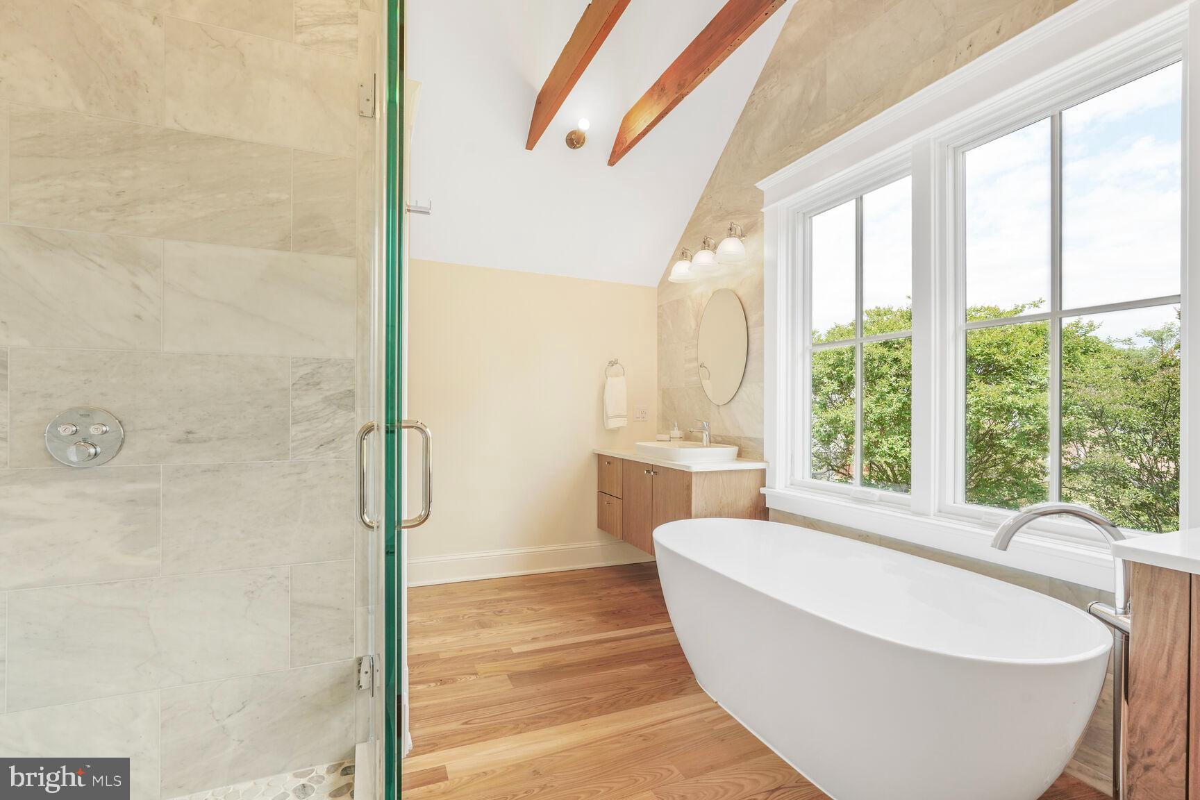 GEORGE WASHINGTON PARK - Residential