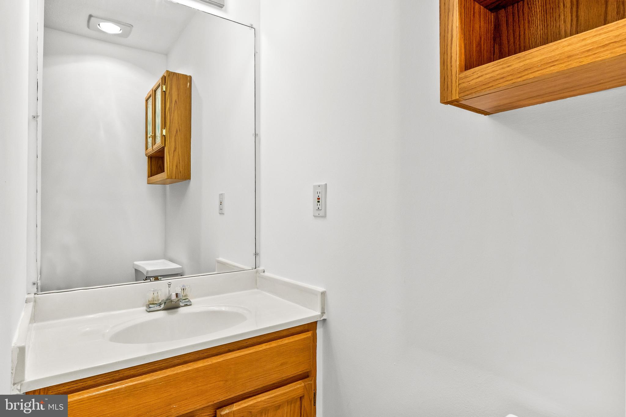 RIVERSIDE PARK - Residential