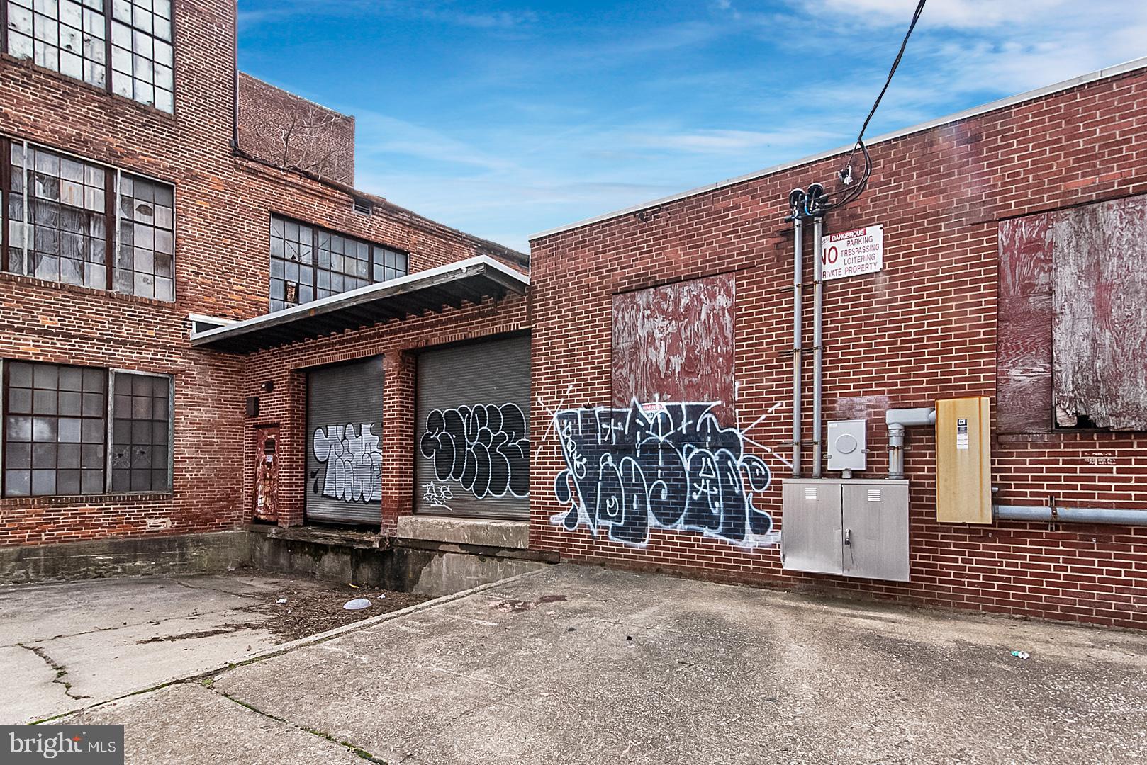 FRANKLINTOWN ROAD - Commercial Sale