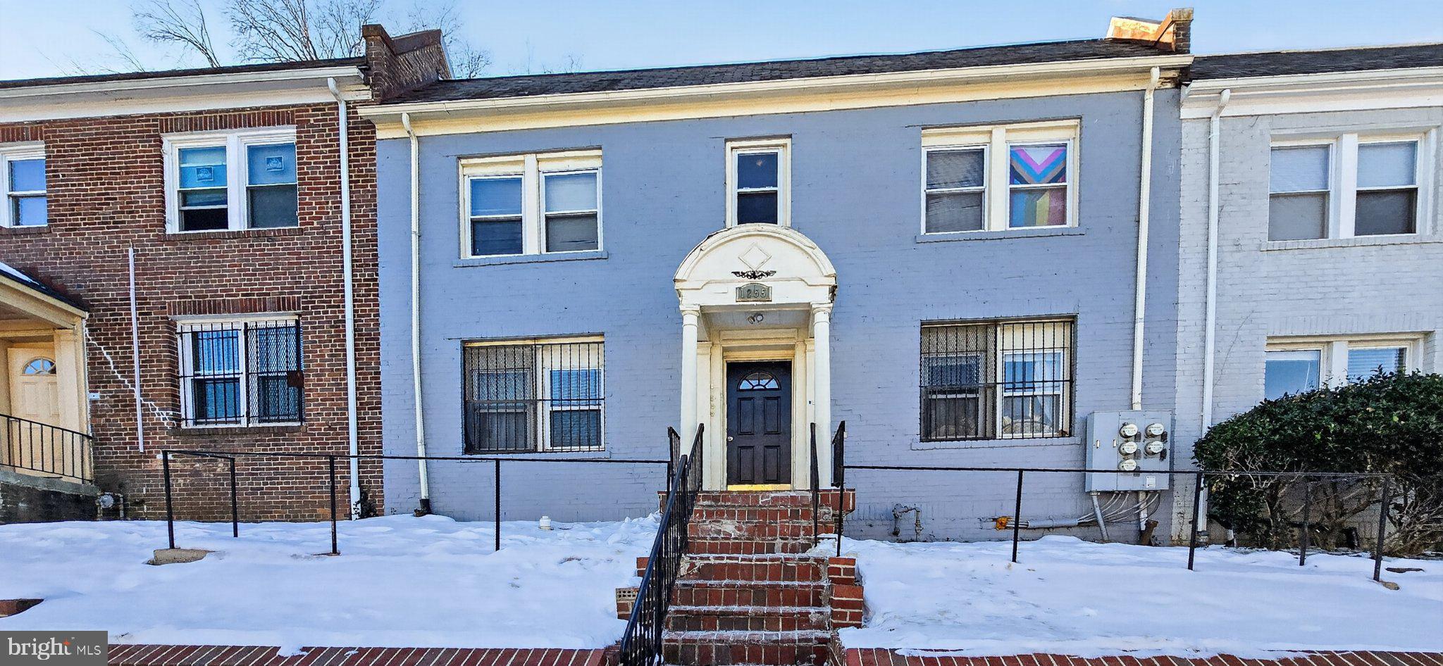 1255 MEIGS PLACE NE 3