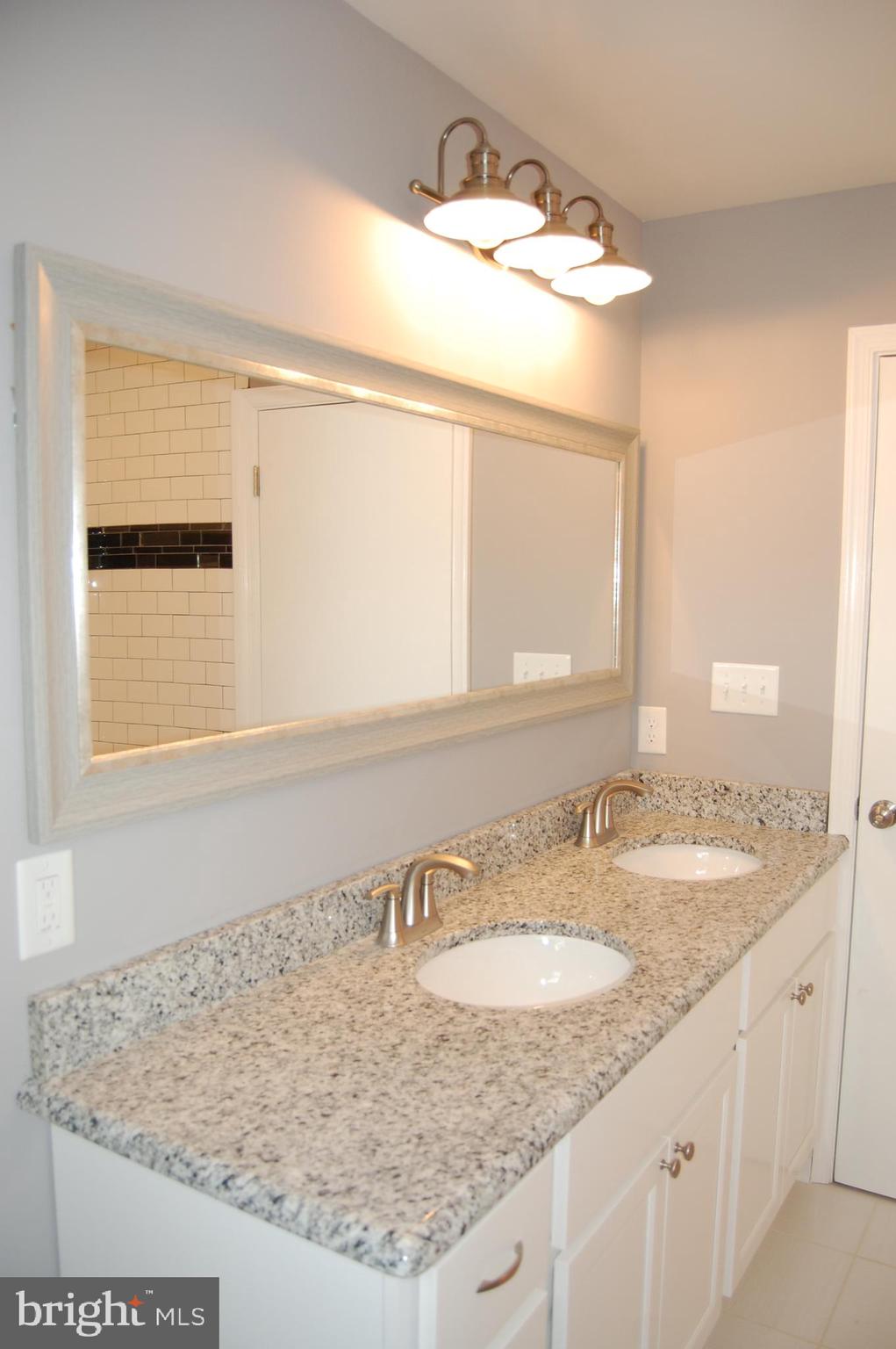 CRISIELD - Residential