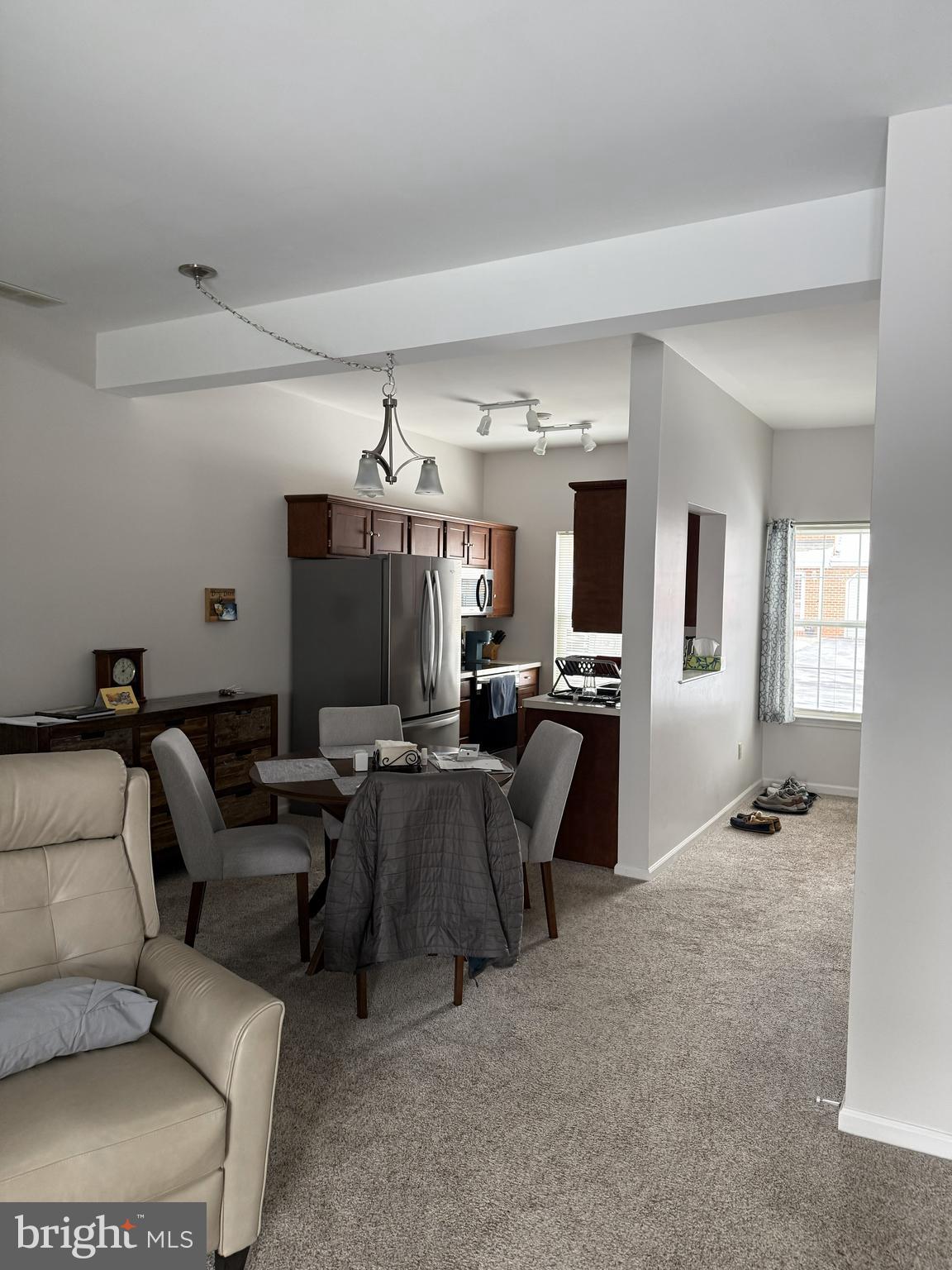 THOMAS GARDENS - Residential