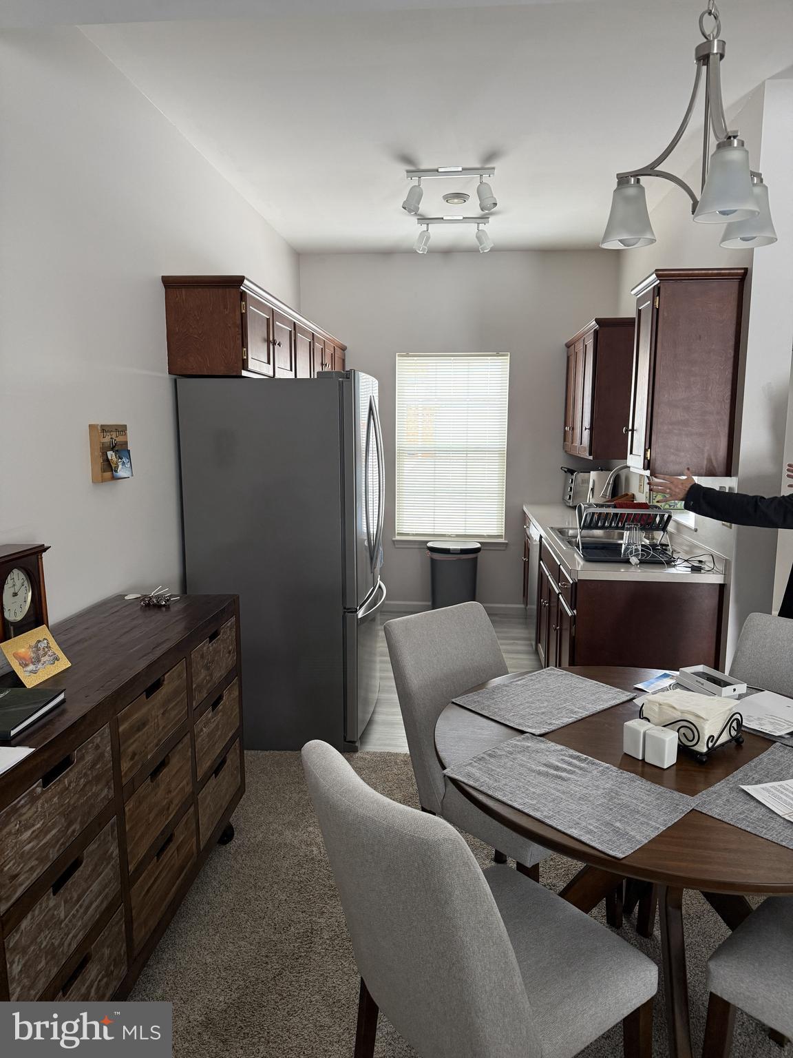 THOMAS GARDENS - Residential