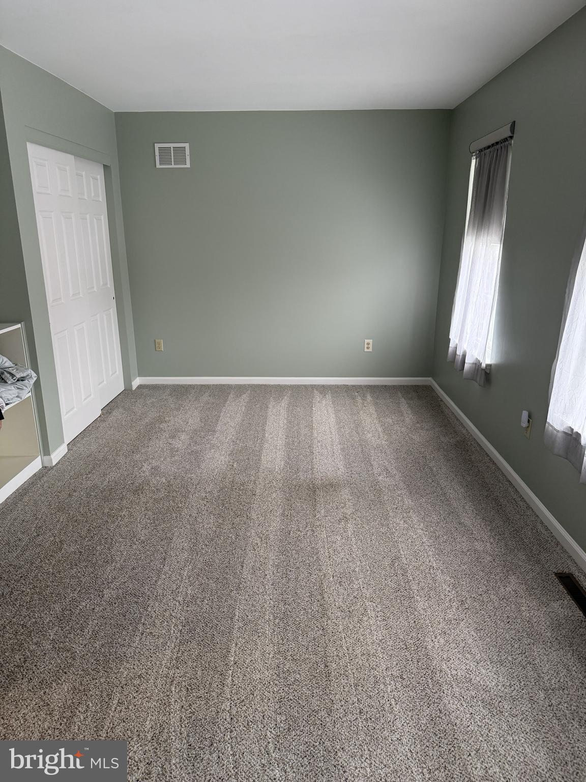 THOMAS GARDENS - Residential